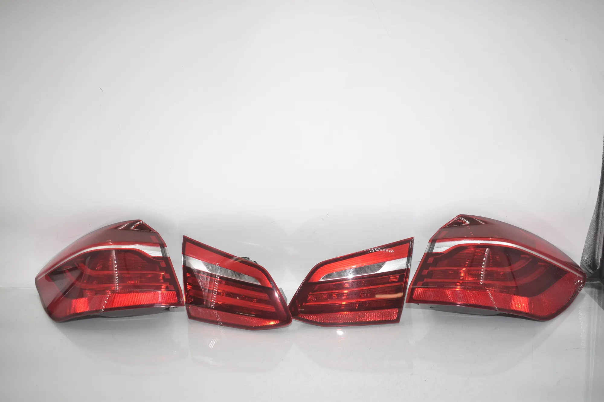 Rear Tail Light Set – OEM 7311029 · BMW 2 Active Tourer (F45) BMW 2 Active Tourer (F45) 218 i 2015 – 3