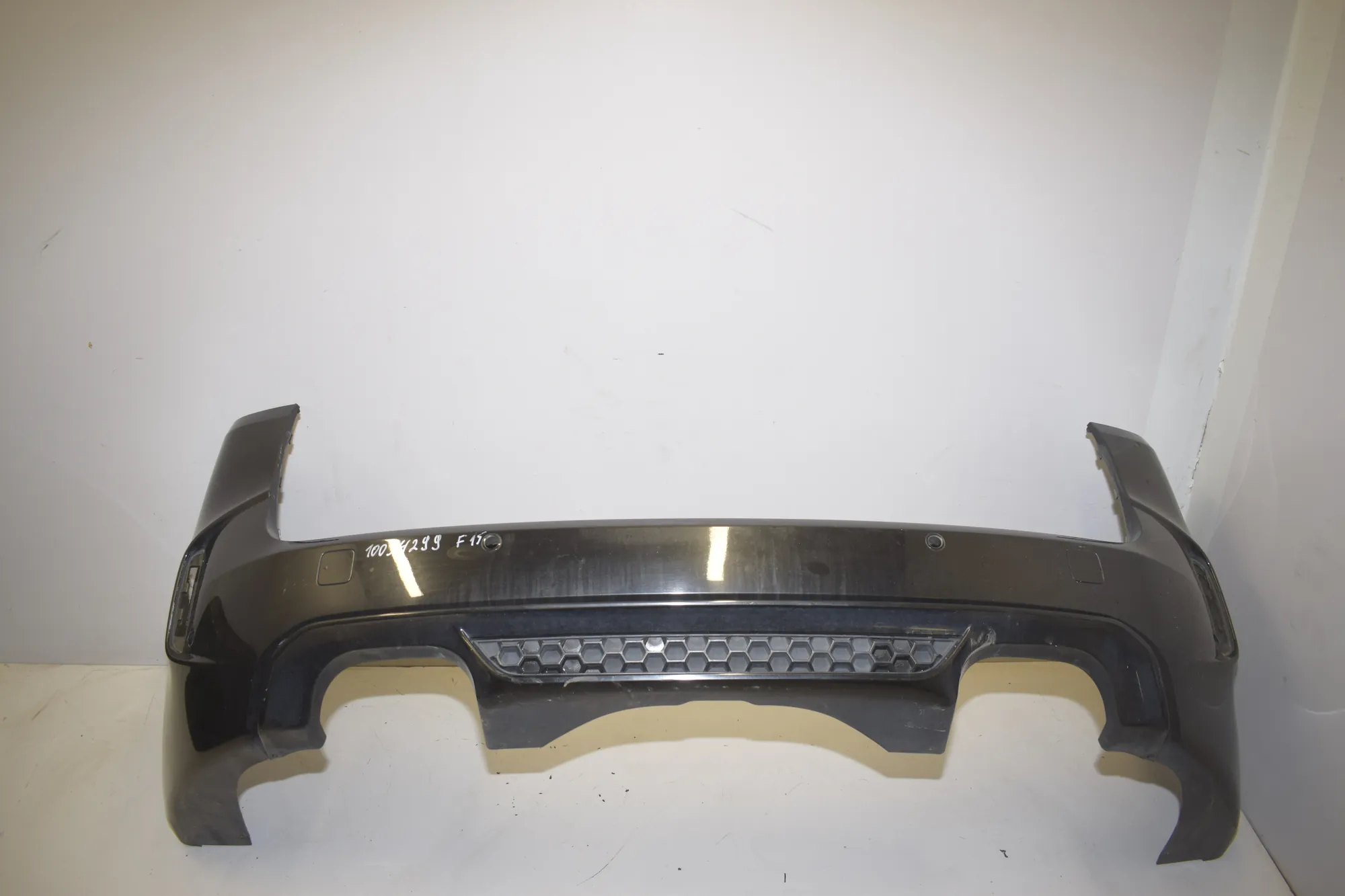 Rear Bumper – OEM 8066899 · BMW X5 (F15, F85) BMW X5 (F15, F85) M 2018 – 2