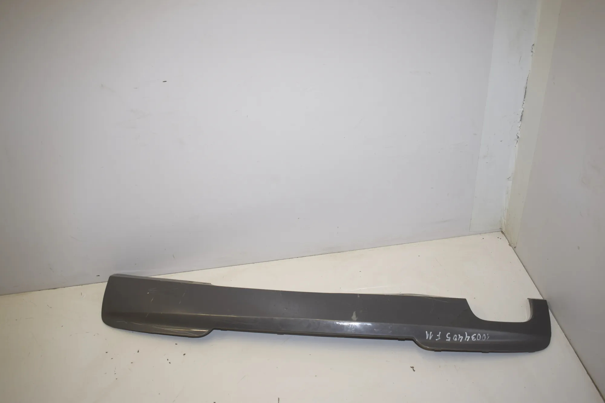 Front Bumper Lower Spoiler – OEM 7904994 · BMW 5 Touring (F11) BMW 5 Touring (F11) 530 d xDrive 2011