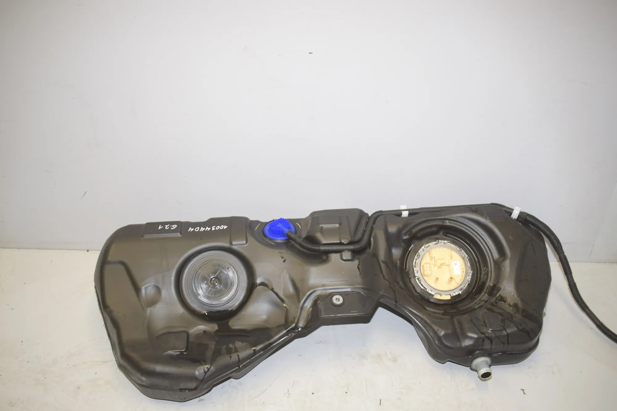 Fuel Tank – OEM 9469496 · BMW 3 Touring (G21) BMW 3 Touring (G21) 320 d Mild-Hybrid 2023