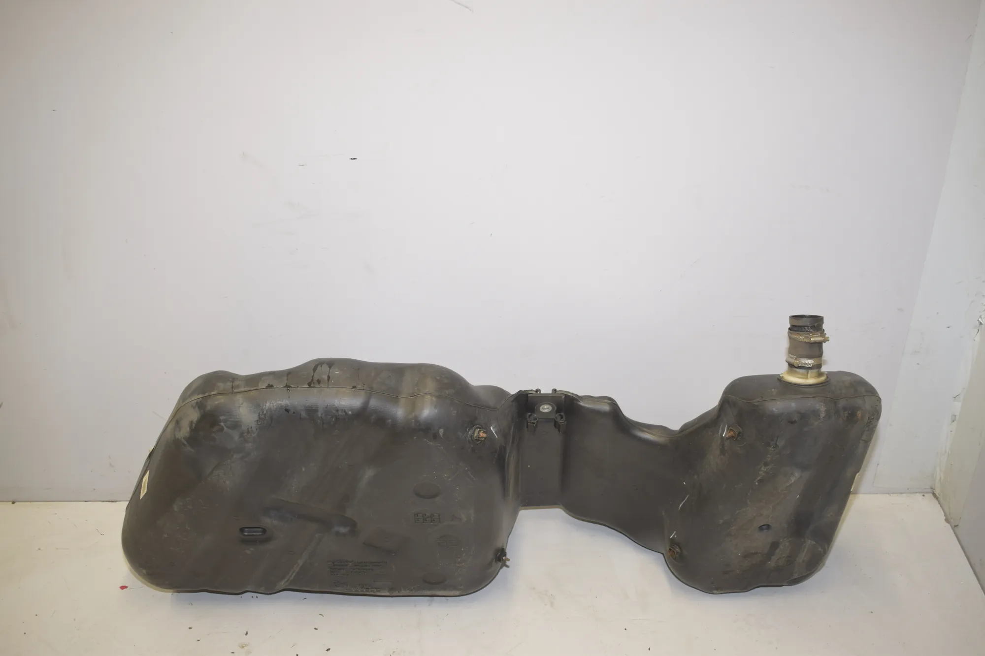 Fuel Tank – OEM 7294609 · BMW 3 Touring (F31) BMW 3 Touring (F31) 320 d 2012 – 3