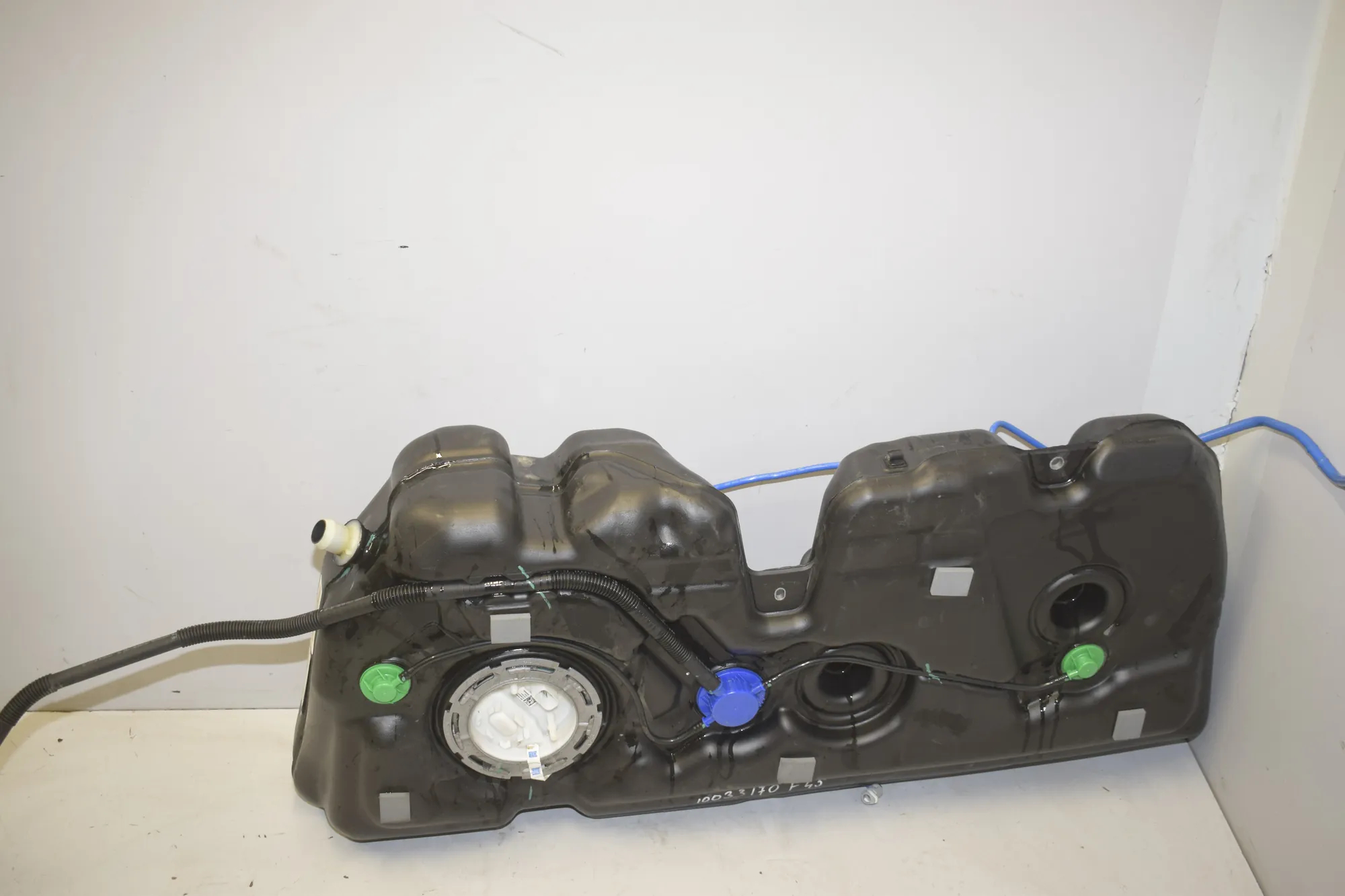 Fuel Tank – OEM 7453427 · BMW 2 Active Tourer (F45) BMW 2 Active Tourer (F45) 218 i 2015 – 3