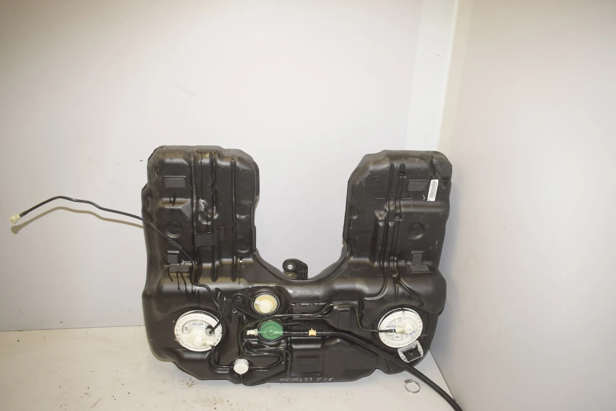 Fuel Tank – OEM 7344554 · BMW X5 (F15, F85) BMW X5 (F15, F85) M 2018