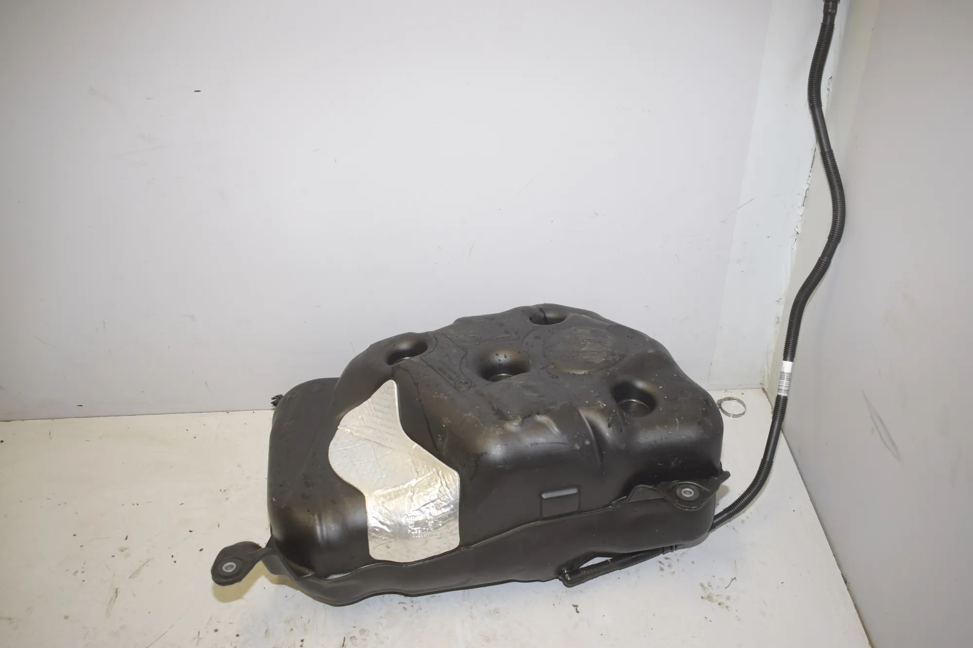 Fuel Tank – OEM 5A43947 · BMW 2 Active Tourer (U06) BMW 2 Active Tourer (U06) 220i Mild Hybrid 2021 – 4