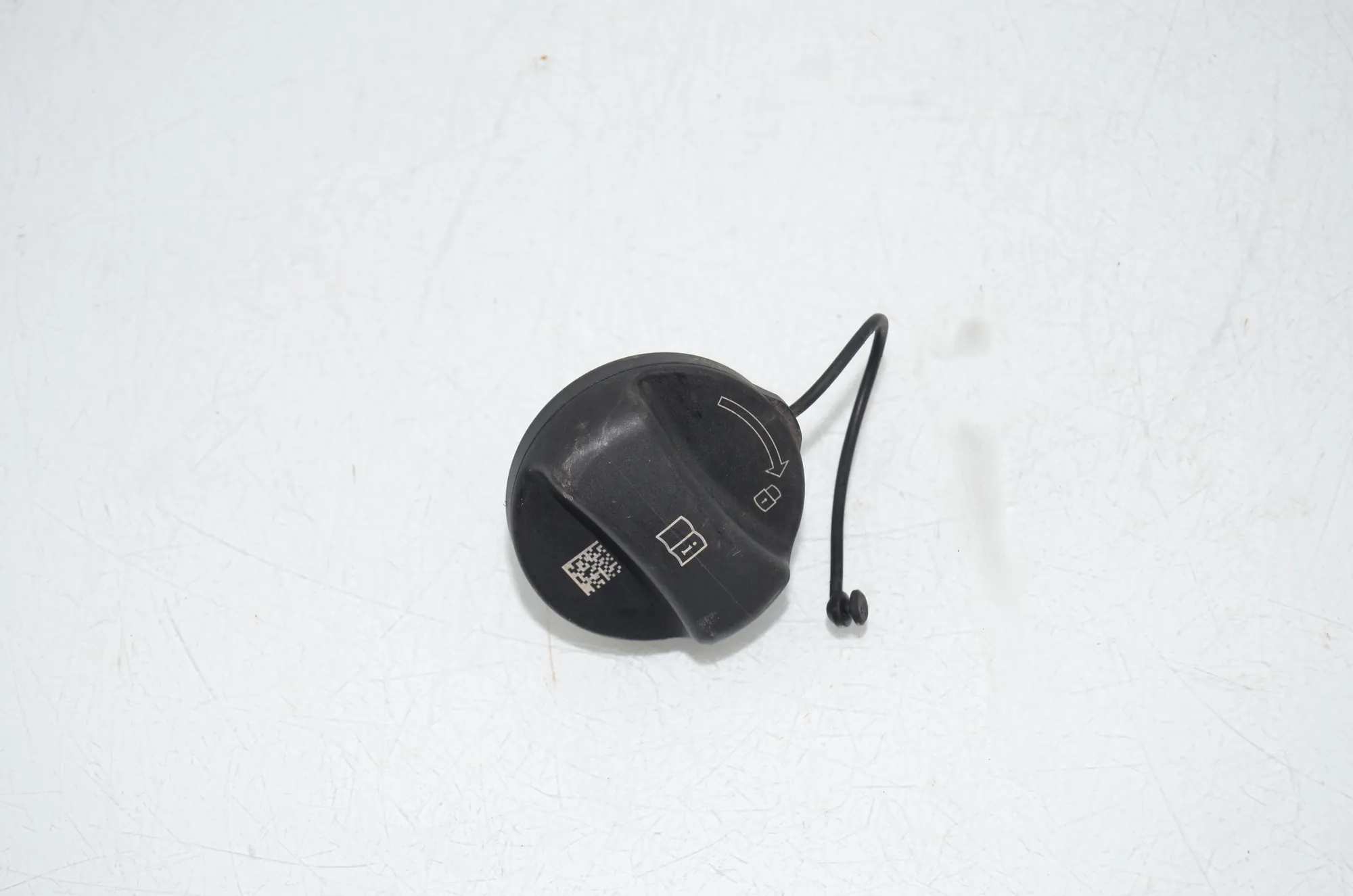 Fuel Tank Cap – OEM 7483446 · BMW 2 Active Tourer (F45) BMW 2 Active Tourer (F45) 225 xe 2019