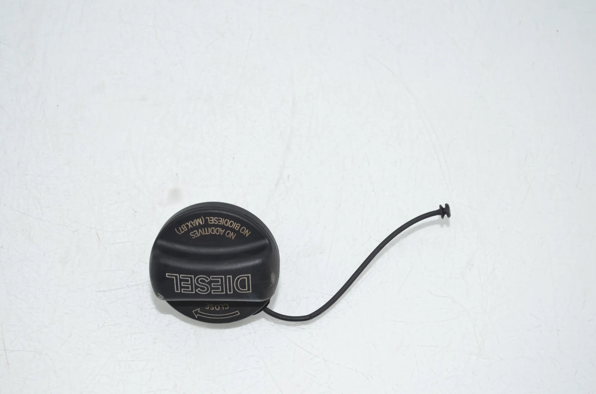 Fuel Tank Cap – OEM 7222392 · BMW X5 (F15, F85) BMW X5 (F15, F85) M 50 d 2014