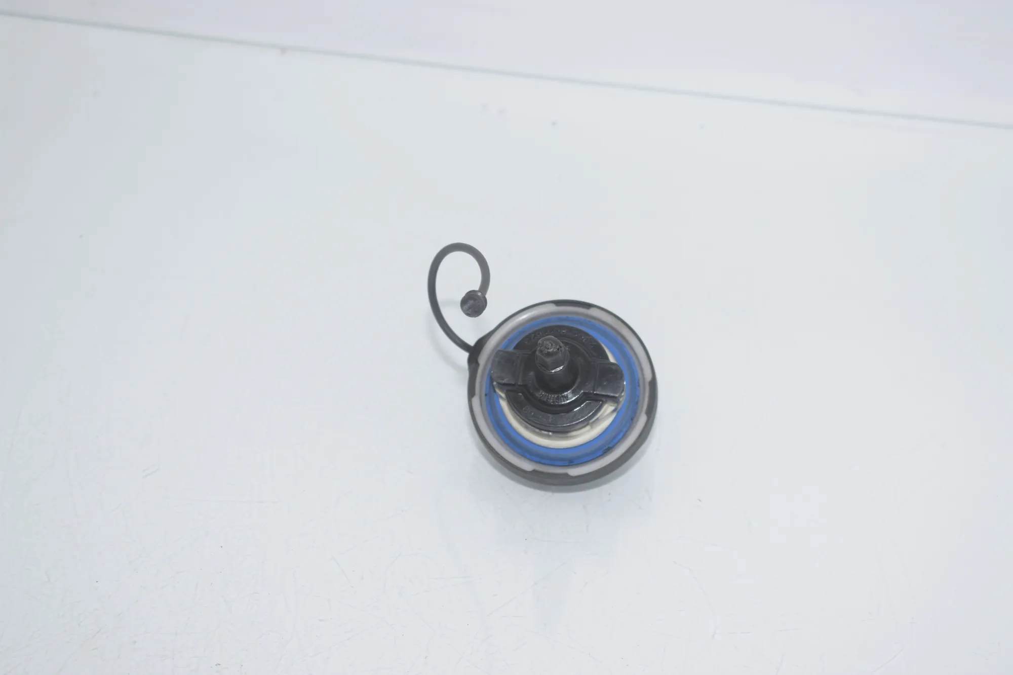 Fuel Tank Cap – OEM 7222391 · BMW X5 (F15, F85) BMW X5 (F15, F85) M 2018 – 2