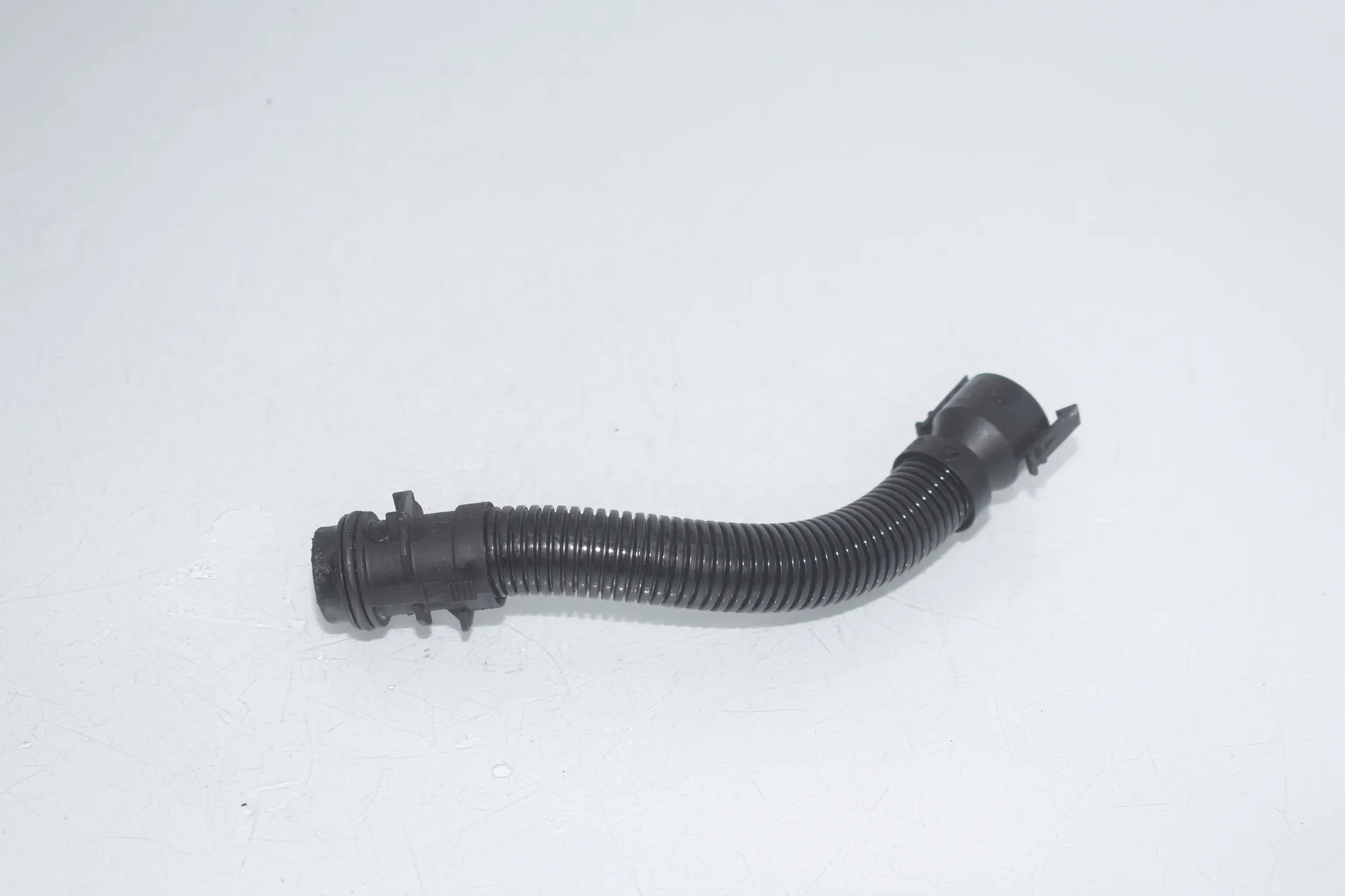 Breather Hose – OEM 586509-10 · BMW X3 (F25) BMW X3 (F25) xDrive 30 d 2012 – 3