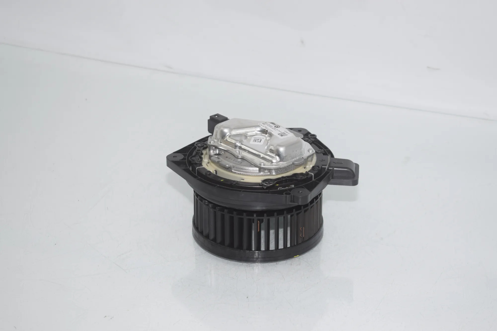 Heater Blower Fan – OEM T67183B · BMW 3 Touring (G21) BMW 3 Touring (G21) 320 d Mild-Hybrid 2023 – 3