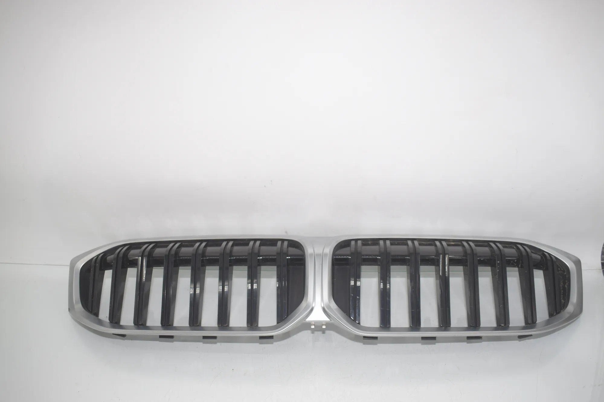 Grilles – OEM 5A1BF69 · BMW 3 Touring (G21) BMW 3 Touring (G21) 320 d Mild-Hybrid 2023