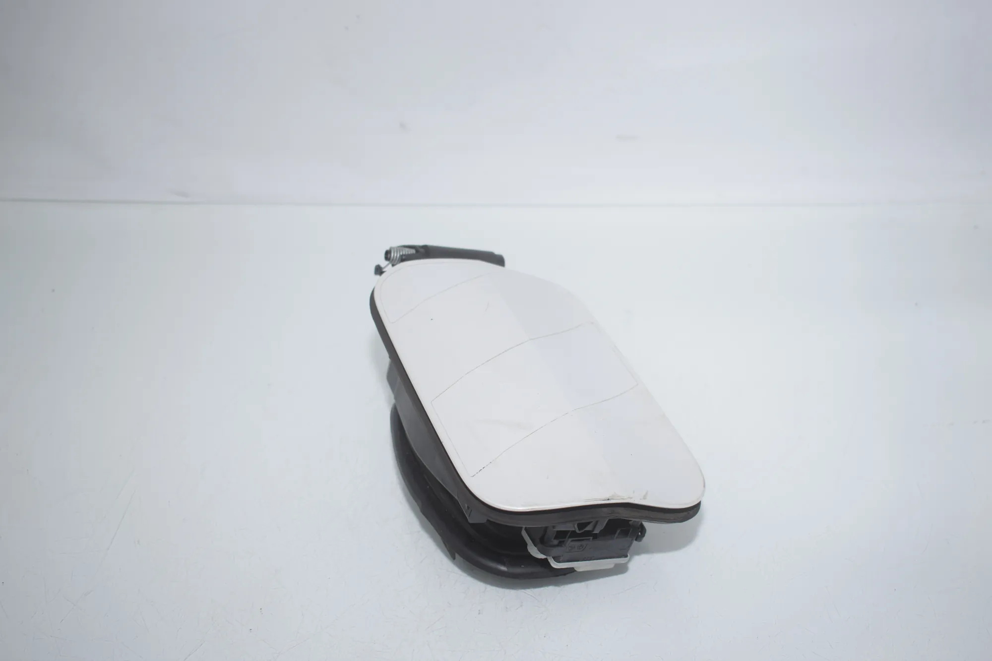 Fuel Tank Flap Cap – OEM 142904-10 · BMW 3 Touring (G21) BMW 3 Touring (G21) 320 d Mild-Hybrid 2023 – 3