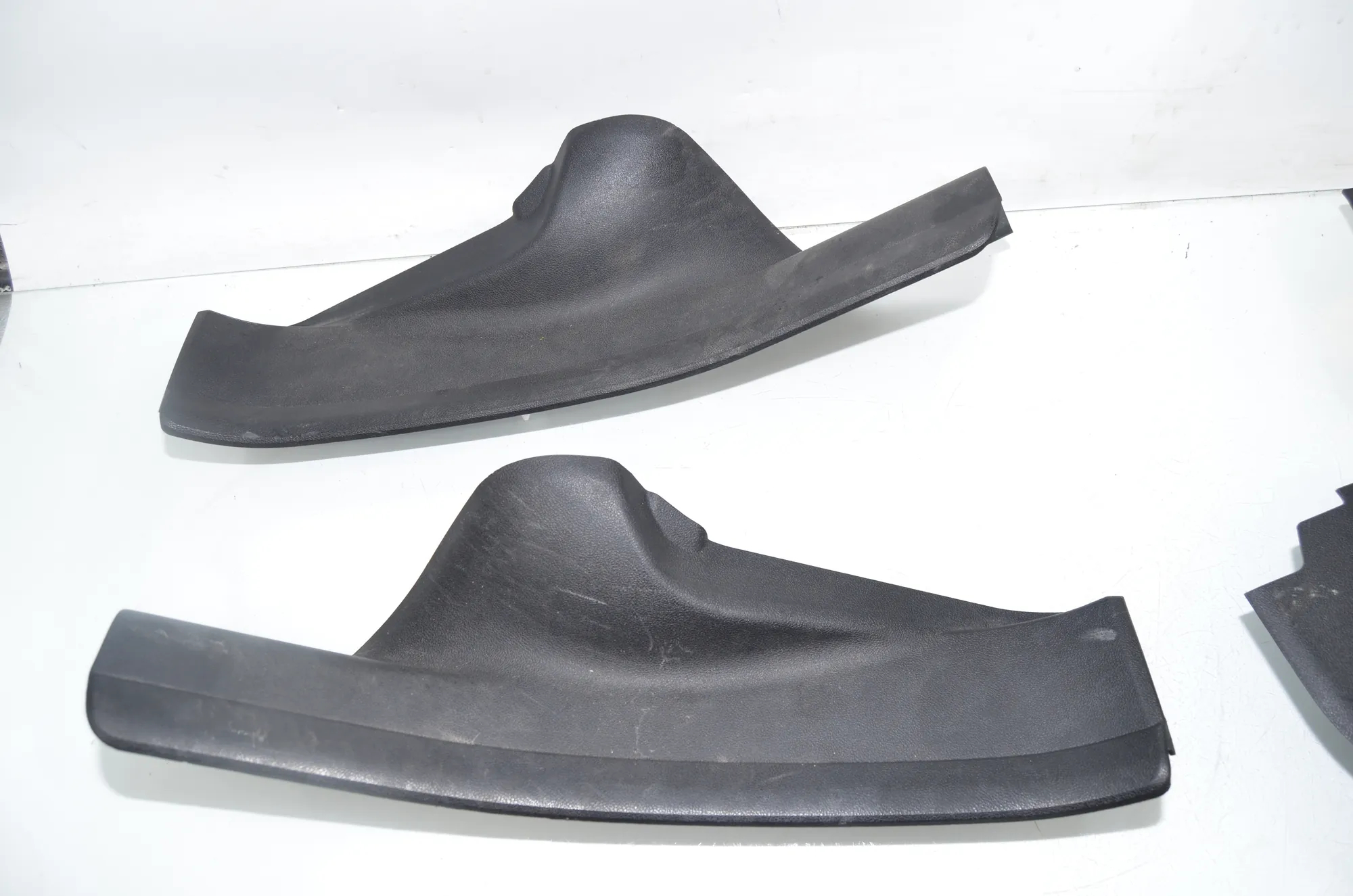Front Right Sill Trim – OEM 7446428 · BMW 3 Touring (G21) BMW 3 Touring (G21) 320 d Mild-Hybrid 2023 – 2