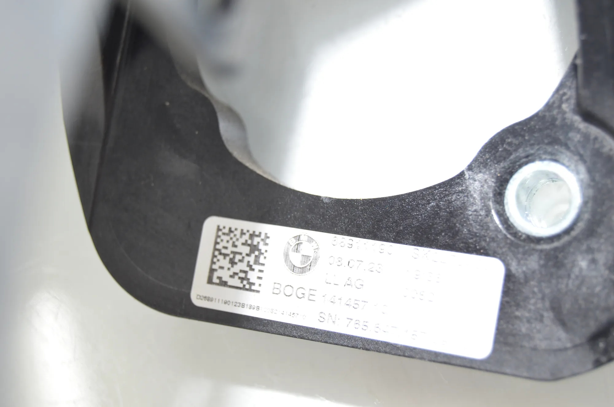Brake Pedal – OEM 6891119 · BMW 3 Touring (G21) BMW 3 Touring (G21) 320 d Mild-Hybrid 2023 – 4