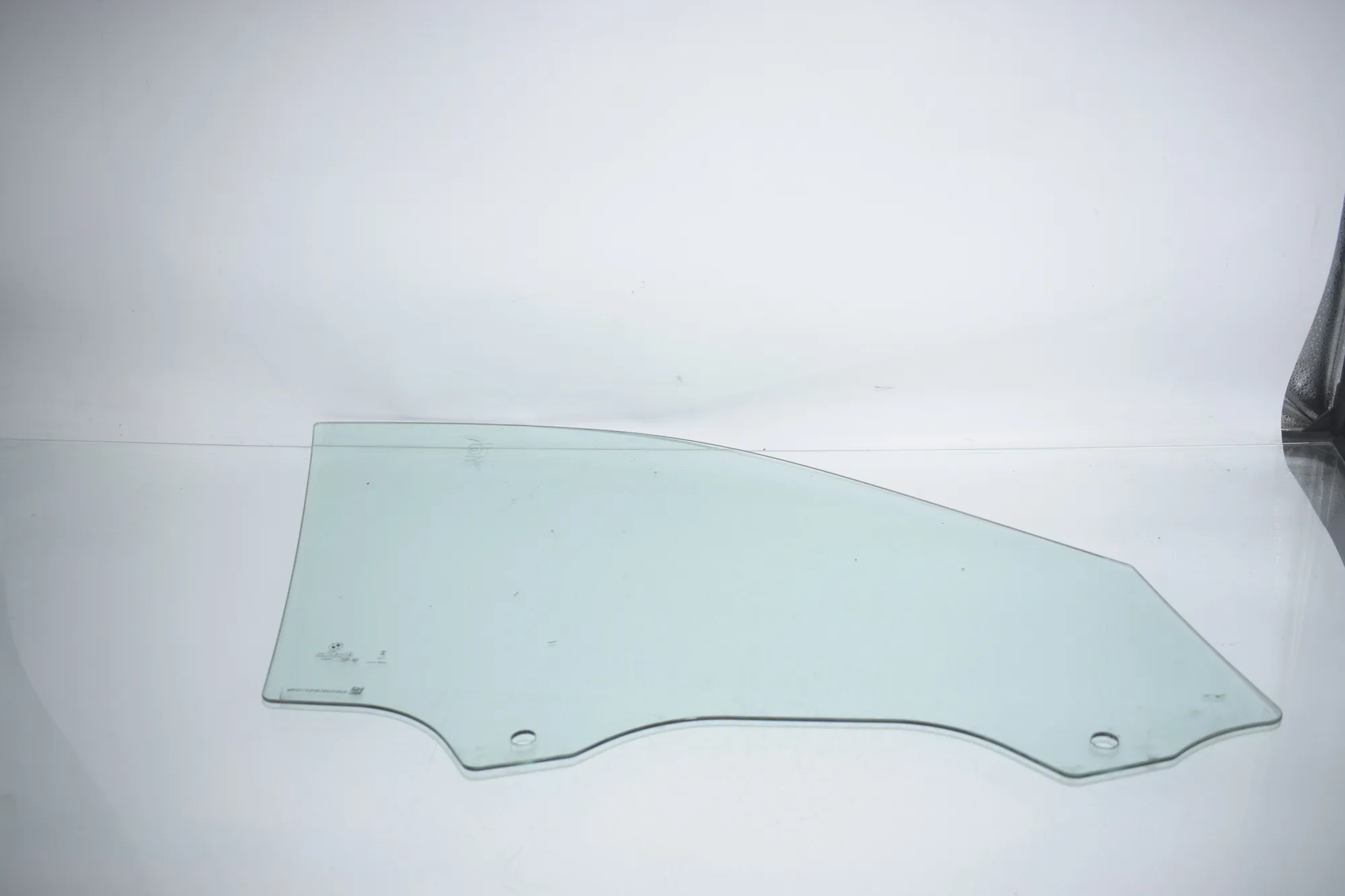 Front Left Door Window – OEM 7432229 · BMW 3 Touring (G21) BMW 3 Touring (G21) 320 d Mild-Hybrid 2023 – 3