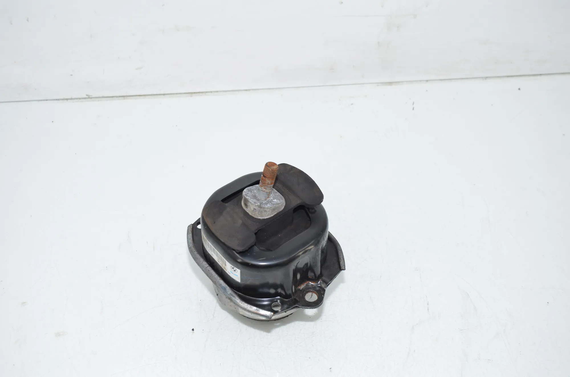 Left Side Engine Mount – OEM 6793642 · BMW X5 (F15, F85) BMW X5 (F15, F85) M 2018