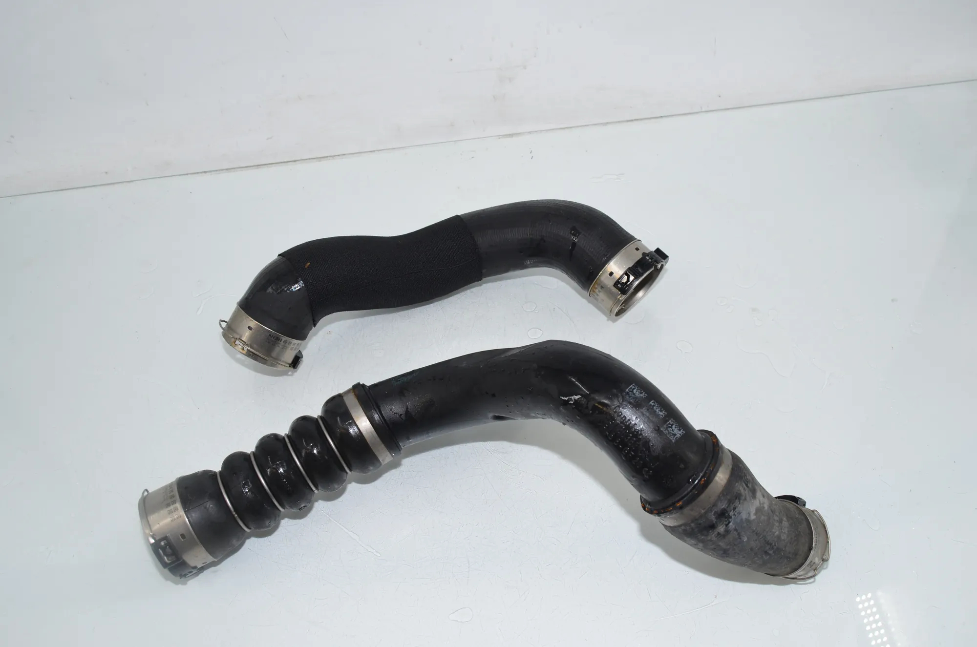 Intercooler Hose Pipe – OEM 8511338 · BMW 2 Active Tourer (F45) BMW 2 Active Tourer (F45) 218 i 2015 – 2