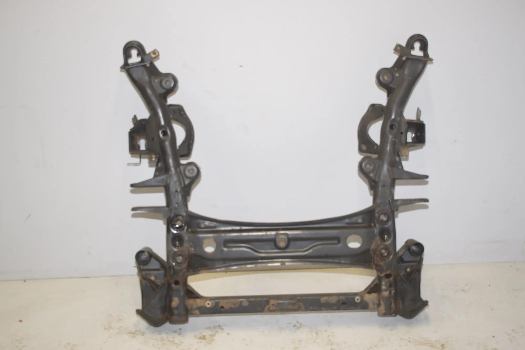Front Subframe – OEM 6787915 · BMW X3 (F25) BMW X3 (F25) xDrive 30 d 2012 – 2