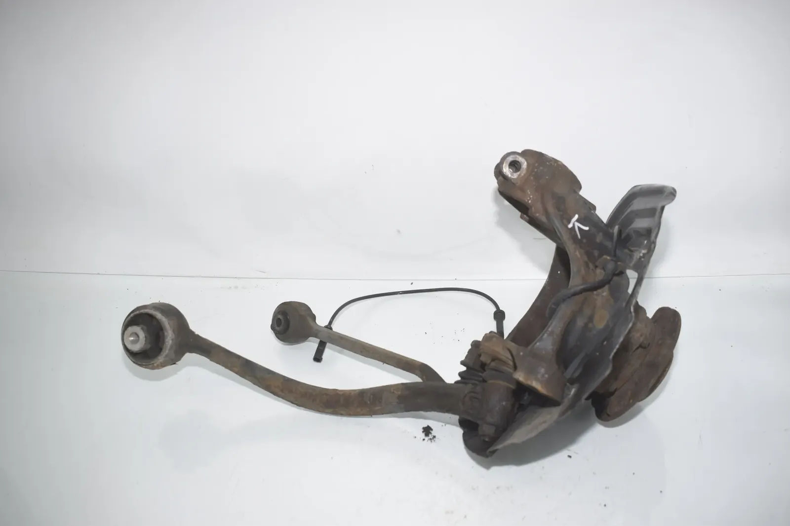 Front Left Wheel Hub – OEM 6855953 · BMW X3 (F25) BMW X3 (F25) xDrive 30 d 2012 – 3
