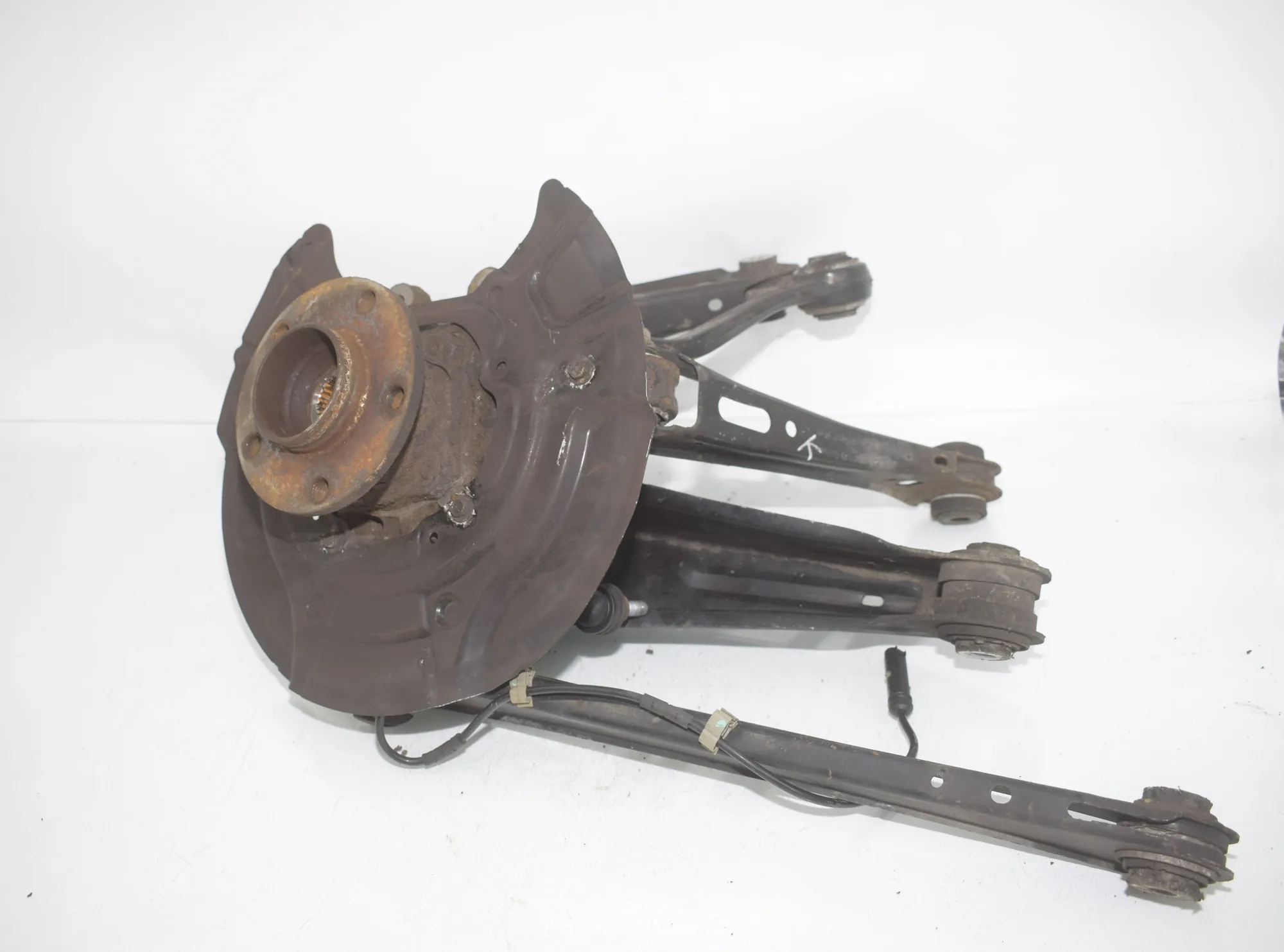 Rear Left Wheel Hub Spindle – OEM 6797569 · BMW X3 (F25) BMW X3 (F25) xDrive 30 d 2012 – 2