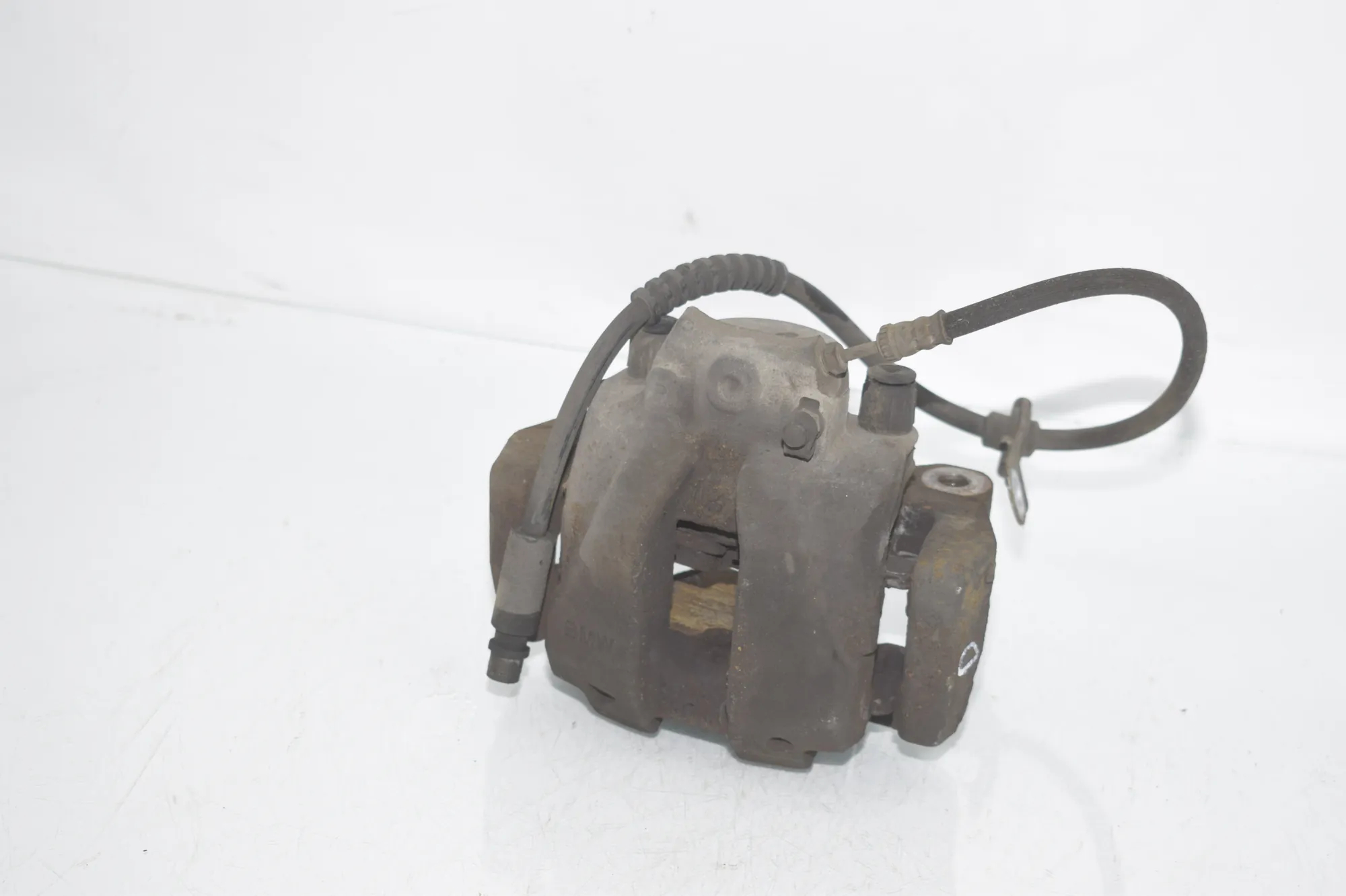 Front Right Brake Caliper – OEM 6790922 · BMW X3 (F25) BMW X3 (F25) xDrive 30 d 2012