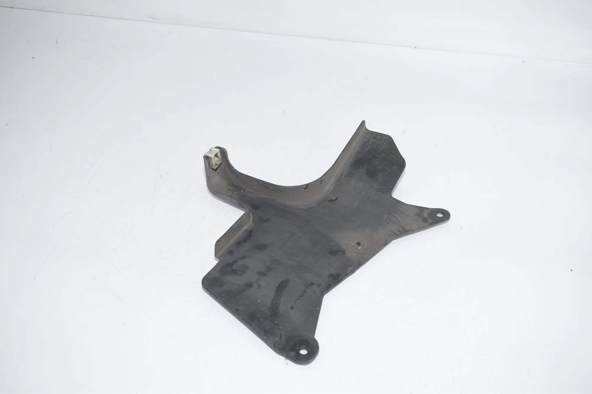 Control Arm Cover – OEM 7340880 · BMW 3 Touring (G21) (2019 - -) 320 d Mild-Hybrid 2024 – 2