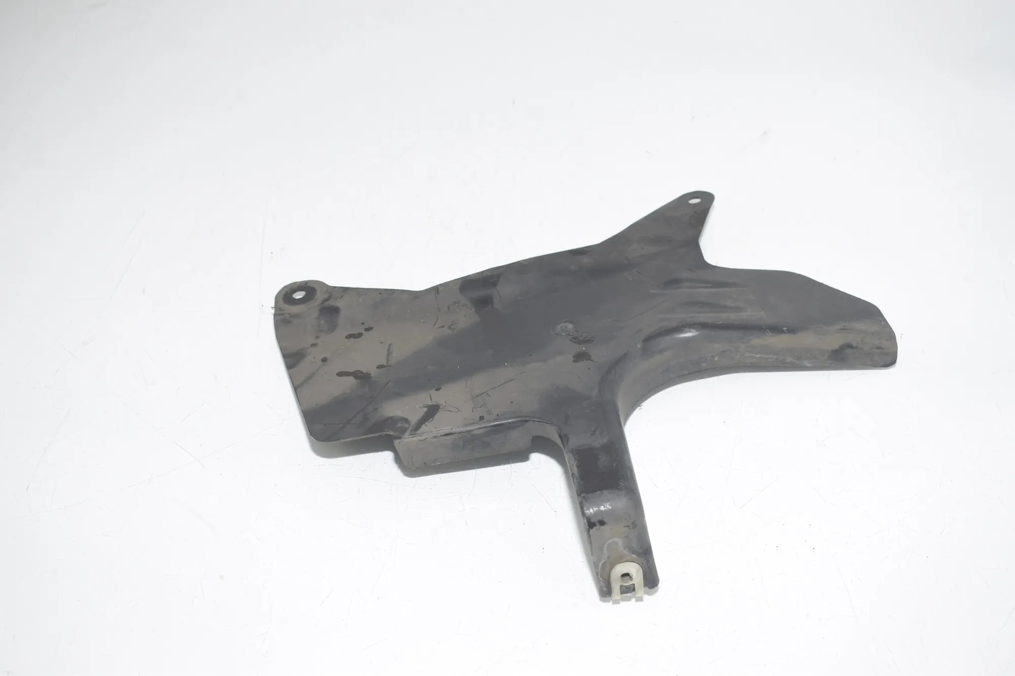 Control Arm Cover – OEM 7340880 · BMW 3 Touring (G21) (2019 - -) 320 d Mild-Hybrid 2024 – 3