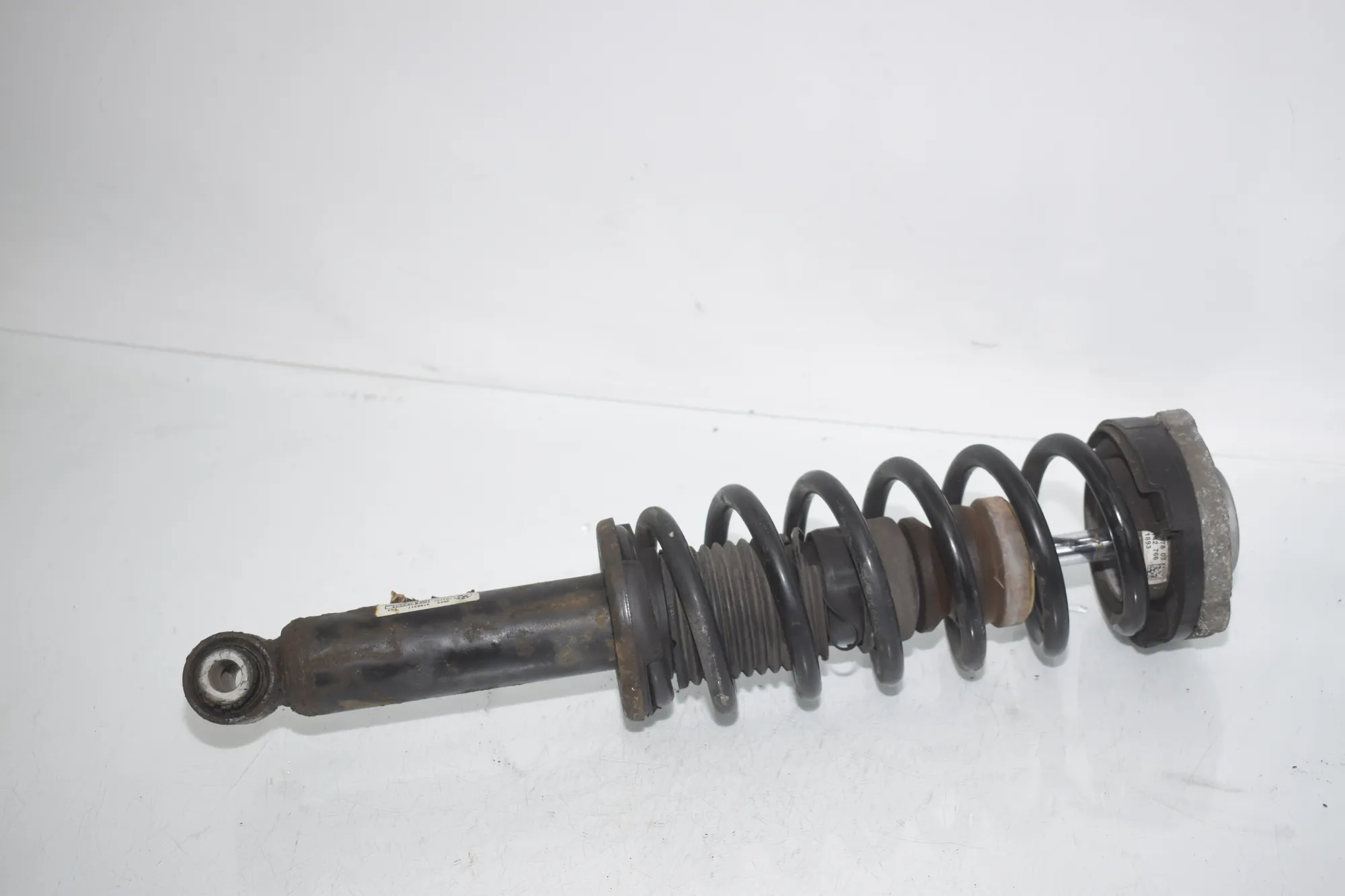 Rear Left Shock Absorber – OEM 6796317 · BMW X3 (F25) BMW X3 (F25) xDrive 30 d 2012 – 2