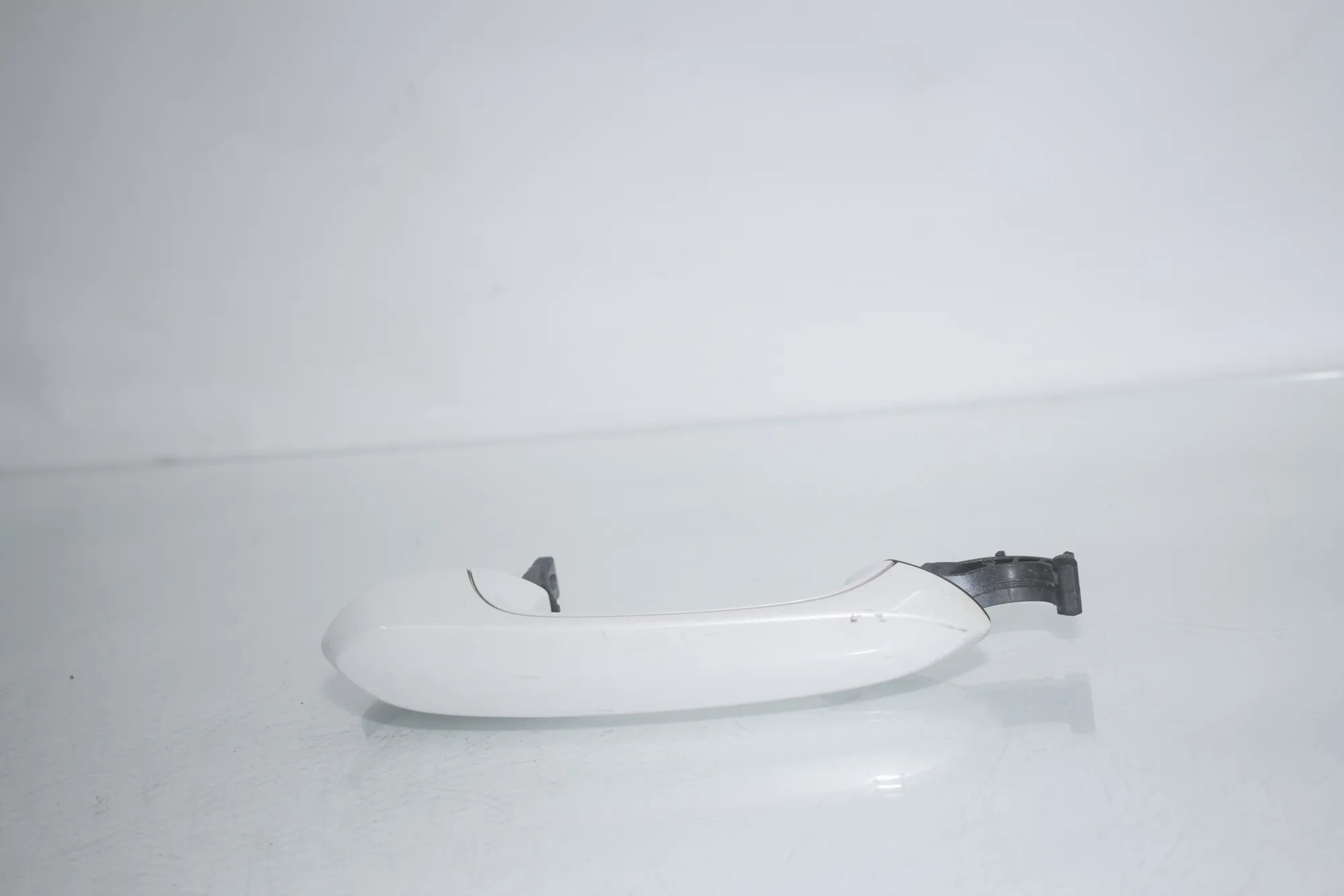 Rear Right Door Exterior Handle – OEM 9491458 · BMW 3 Touring (G21) BMW 3 Touring (G21) 320 d Mild-Hybrid 2023 – 2