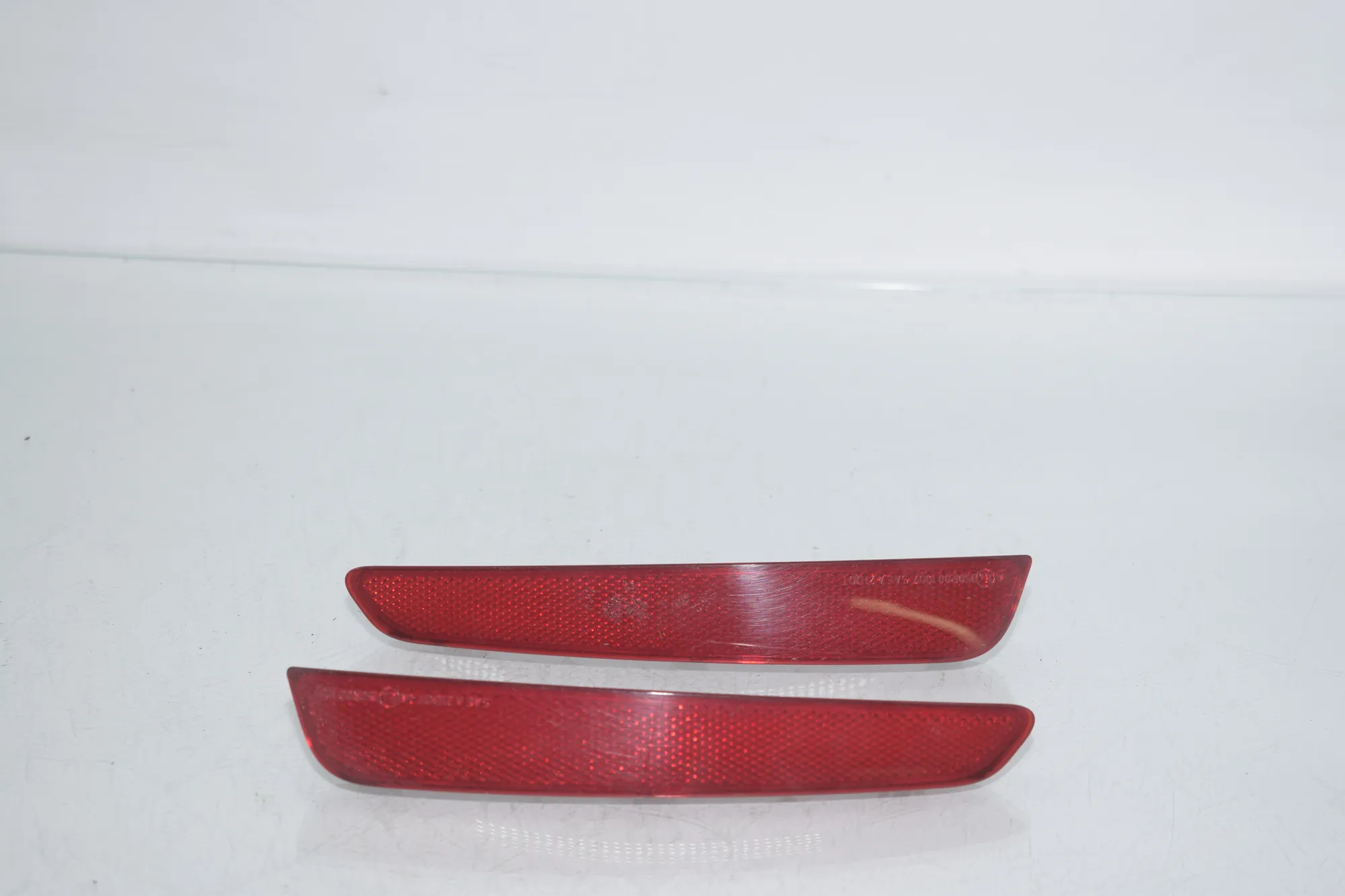 Rear Left Bumper Reflector – OEM 5A23EB6 · BMW 3 Touring (G21) BMW 3 Touring (G21) 320 d Mild-Hybrid 2023 – 3