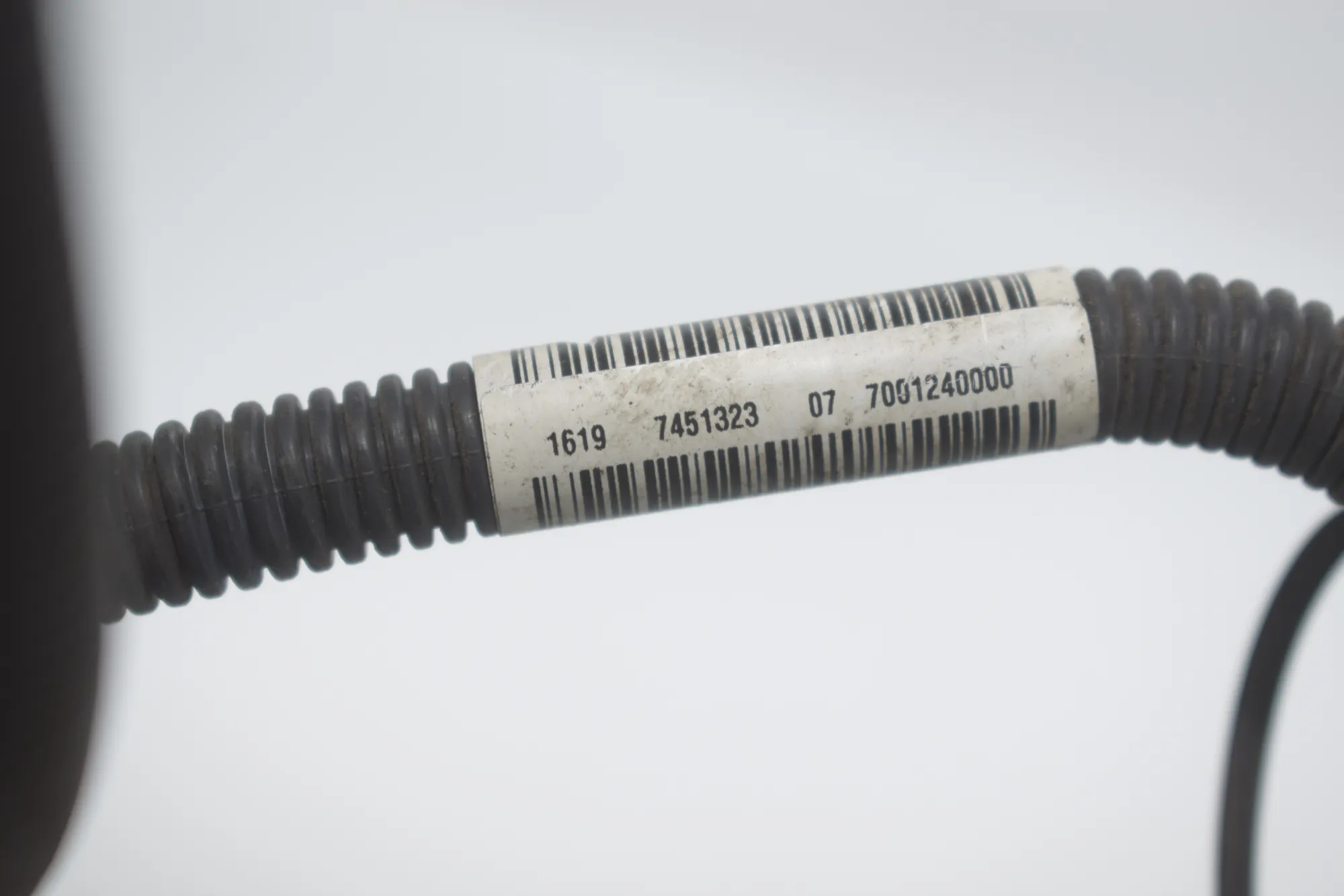 Other tubes – OEM 7451323 · BMW 3 Touring (G21) BMW 3 Touring (G21) 320 d Mild-Hybrid 2023 – 4