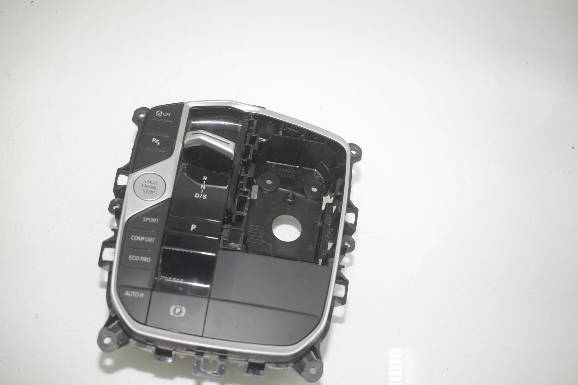 Gear Shifting Mechanism – OEM 5A6AEA0 · BMW 3 Touring (G21) BMW 3 Touring (G21) 320 d Mild-Hybrid 2023 – 2