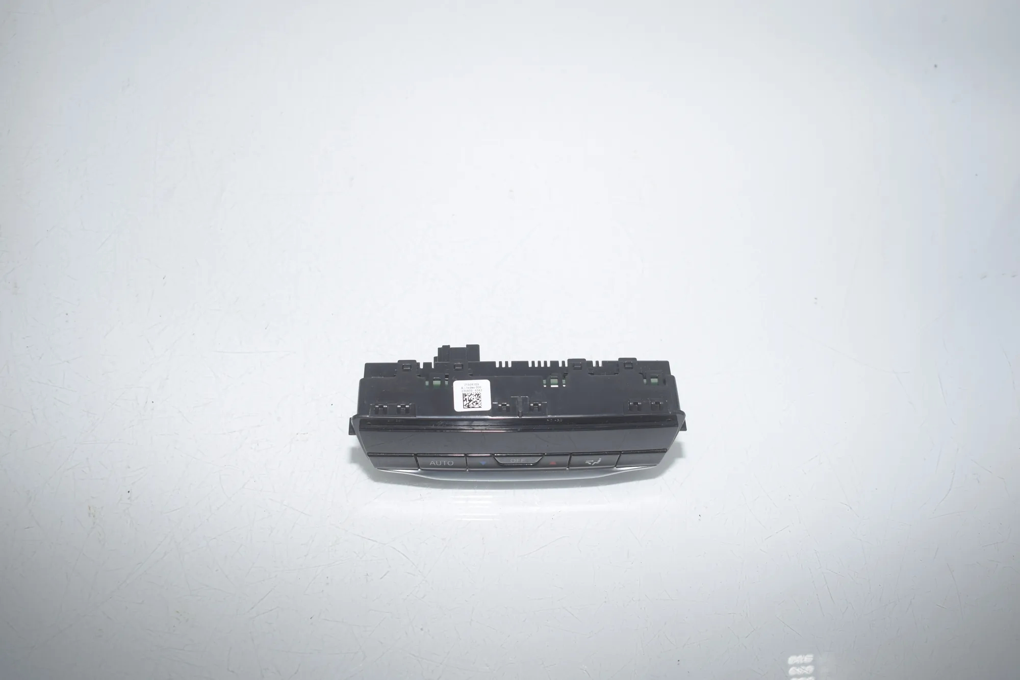 Climate Control Unit – OEM 5A3BBF4 · BMW 3 Touring (G21) BMW 3 Touring (G21) 320 d Mild-Hybrid 2023 – 3