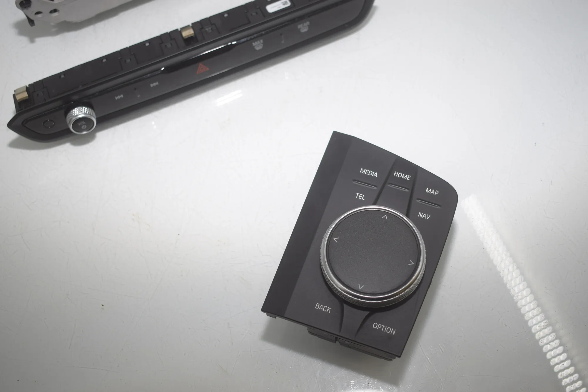 Navigation Control Unit – OEM 5A371C4 · BMW 3 Touring (G21) BMW 3 Touring (G21) 320 d Mild-Hybrid 2023 – 4