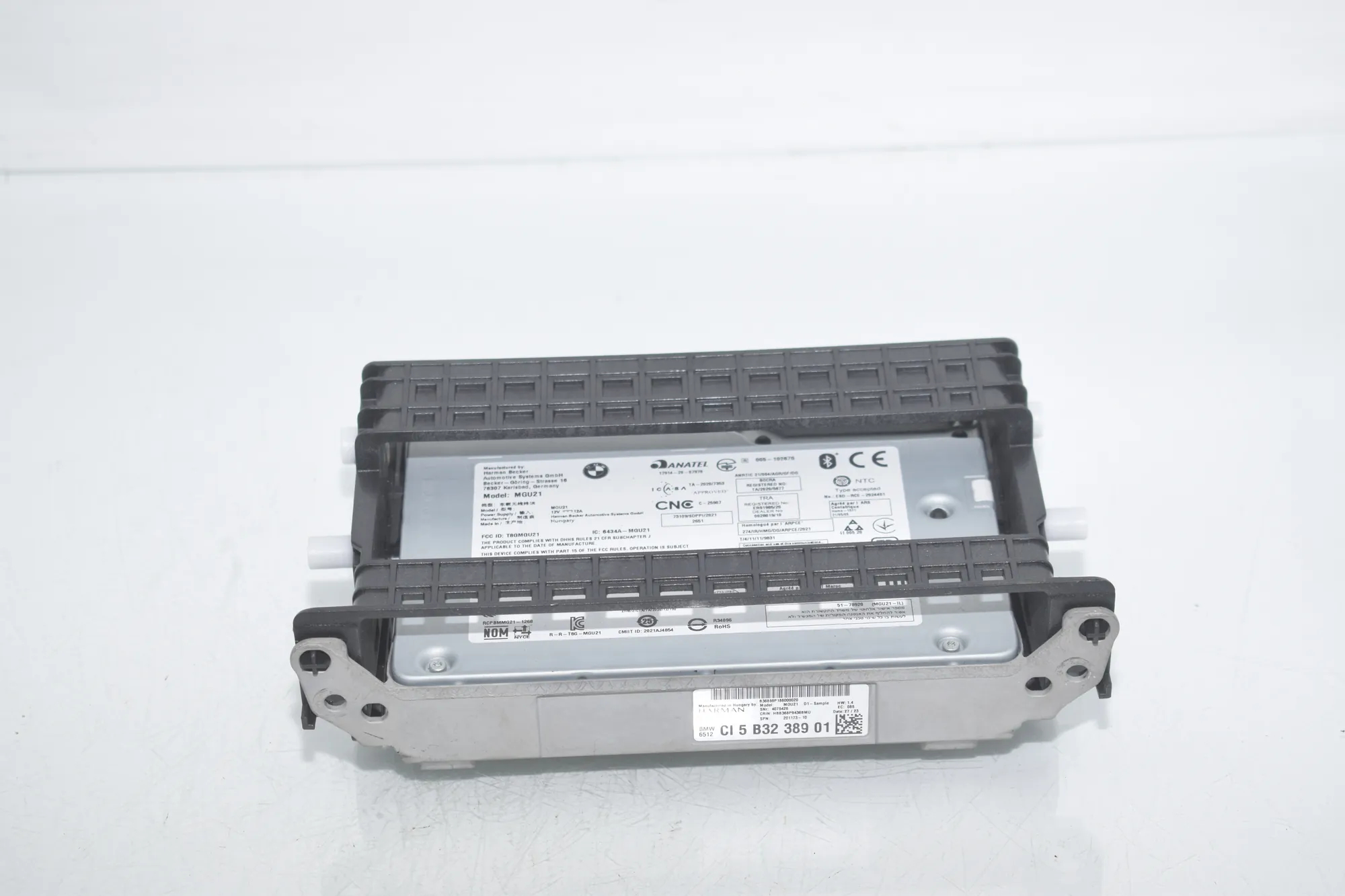 Navigation Control Unit – OEM 5A371C4 · BMW 3 Touring (G21) BMW 3 Touring (G21) 320 d Mild-Hybrid 2023 – 8