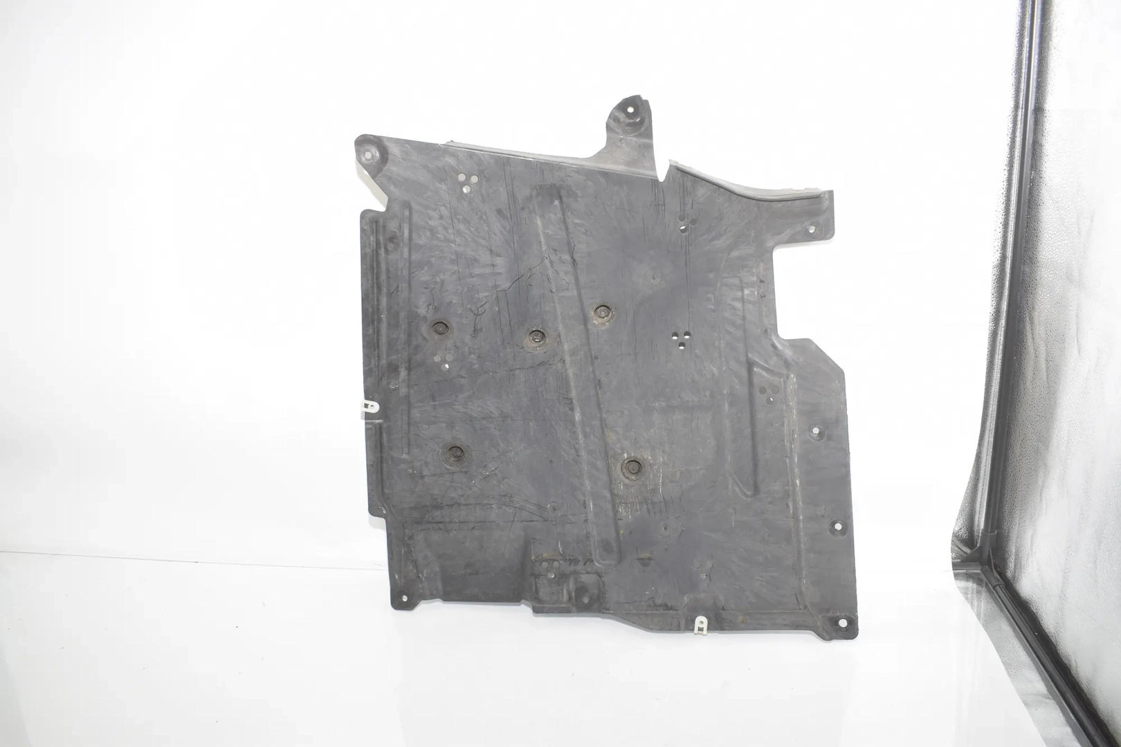 Right Side Underbody Cover – OEM 7435570 · BMW 3 Touring (G21) (2019 - -) 320 d Mild-Hybrid 2024
