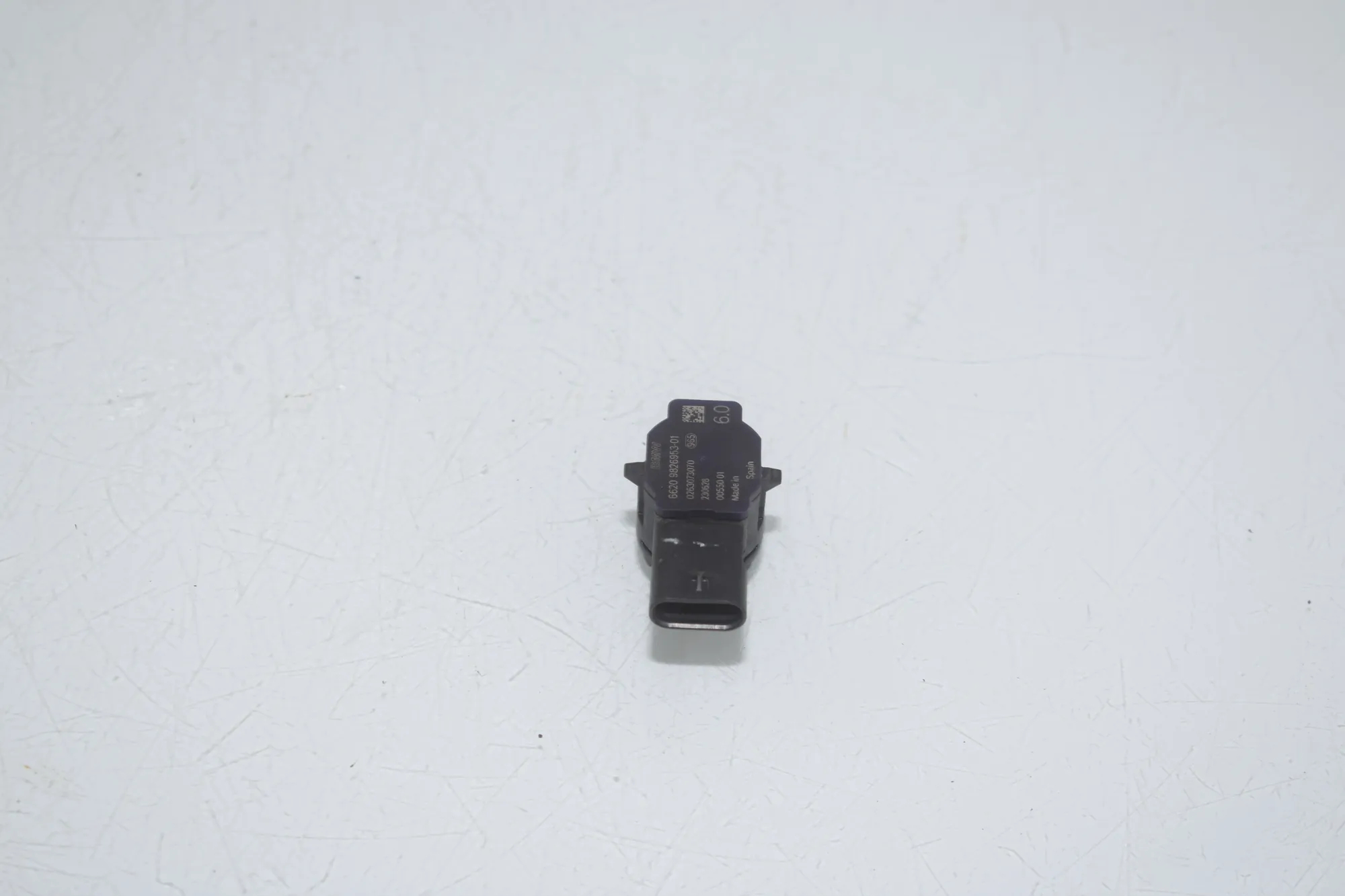 PDC Parking Sensor – OEM 9826953 · BMW 3 Touring (G21) BMW 3 Touring (G21) 320 d Mild-Hybrid 2023