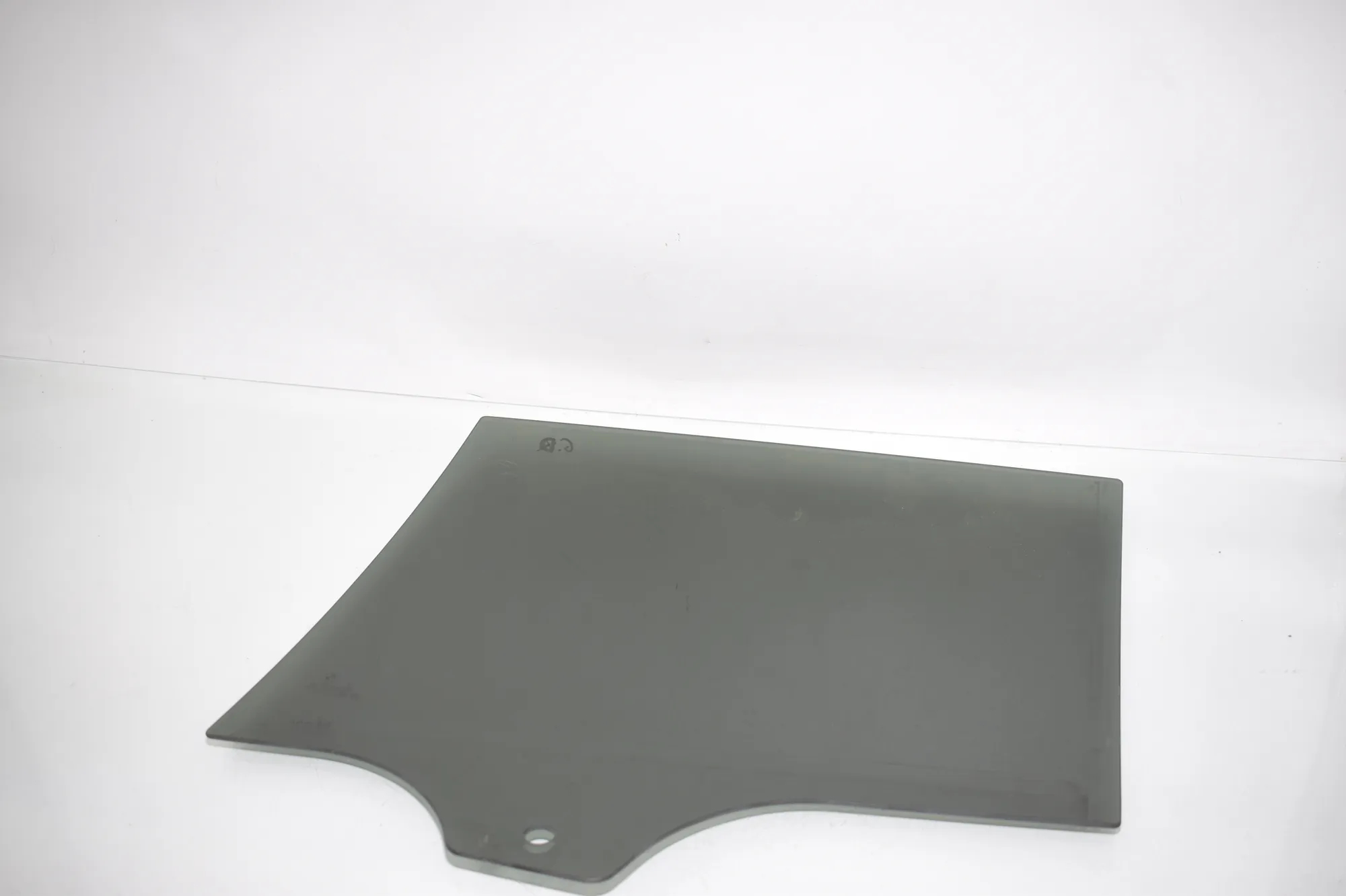 Rear Right Door Window – OEM 8496662 · BMW 3 Touring (G21) BMW 3 Touring (G21) 320 d Mild-Hybrid 2023 – 3
