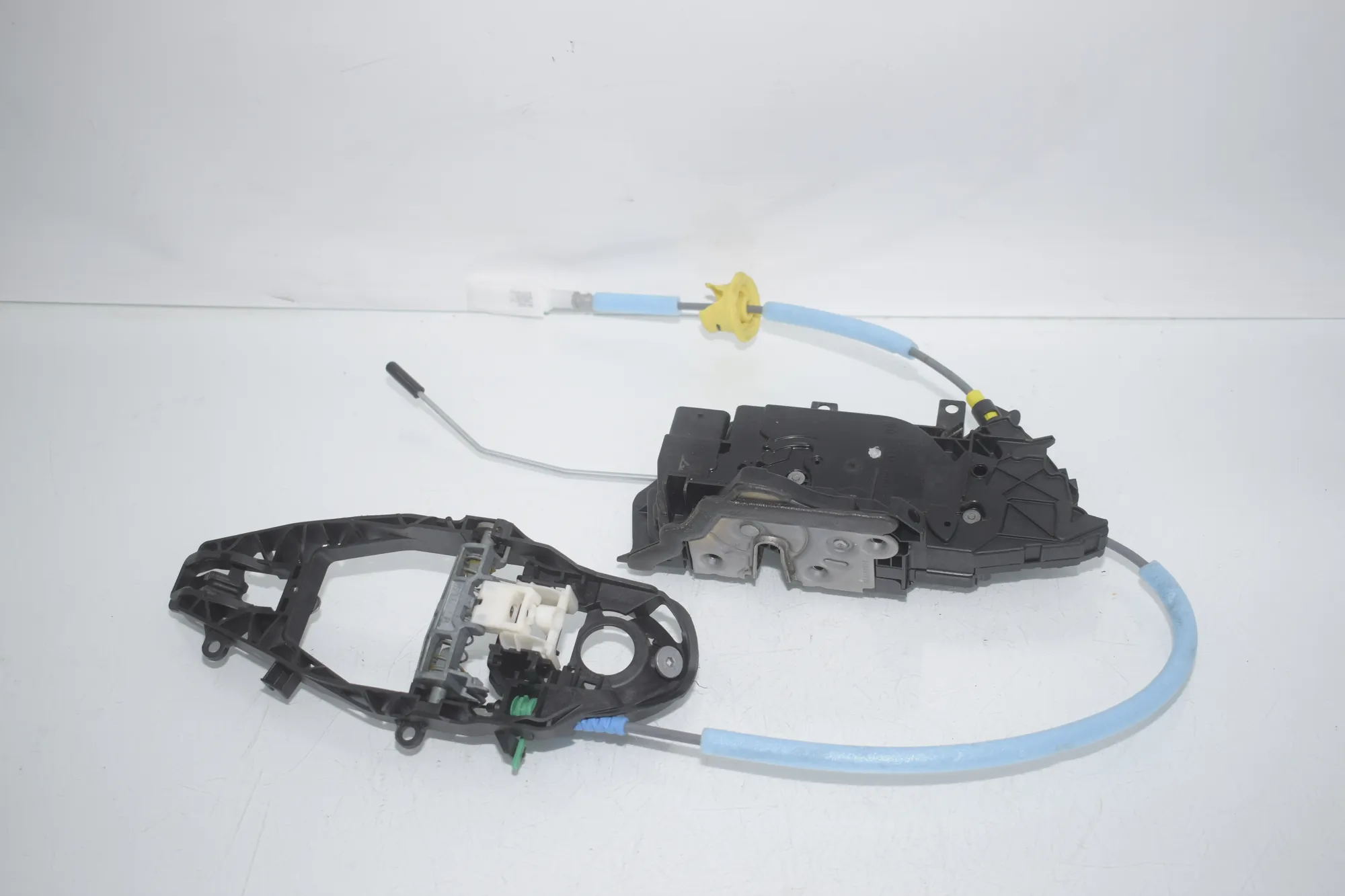 Rear Right Door Lock – OEM 7445046 · BMW 3 Touring (G21) BMW 3 Touring (G21) 320 d Mild-Hybrid 2023 – 3