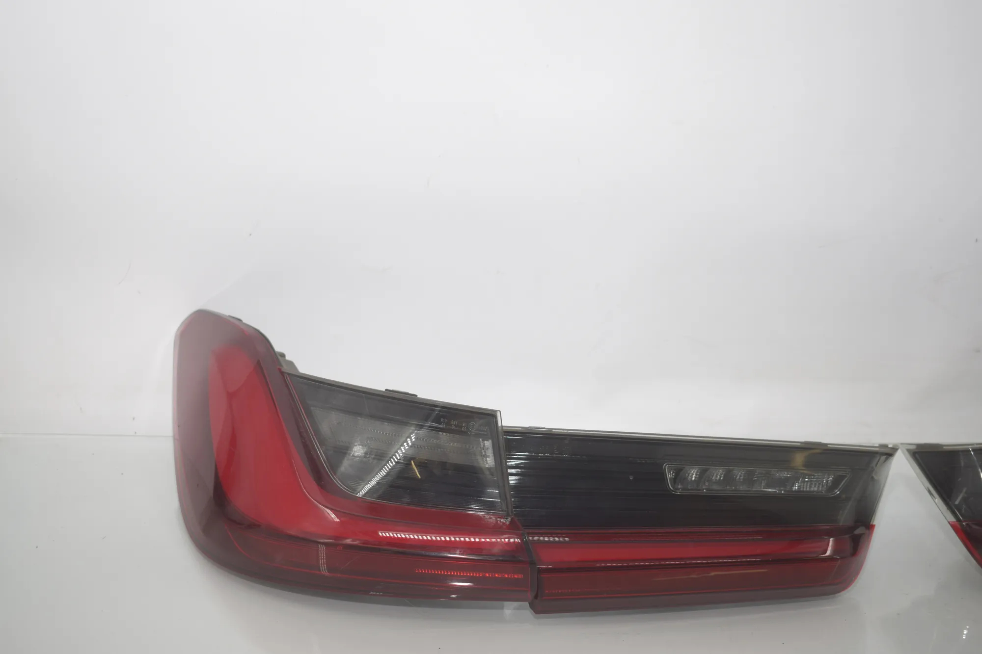 Rear Tail Light Set – OEM 5A3BC58 · BMW 3 Touring (G21) BMW 3 Touring (G21) 320 d Mild-Hybrid 2023 – 7