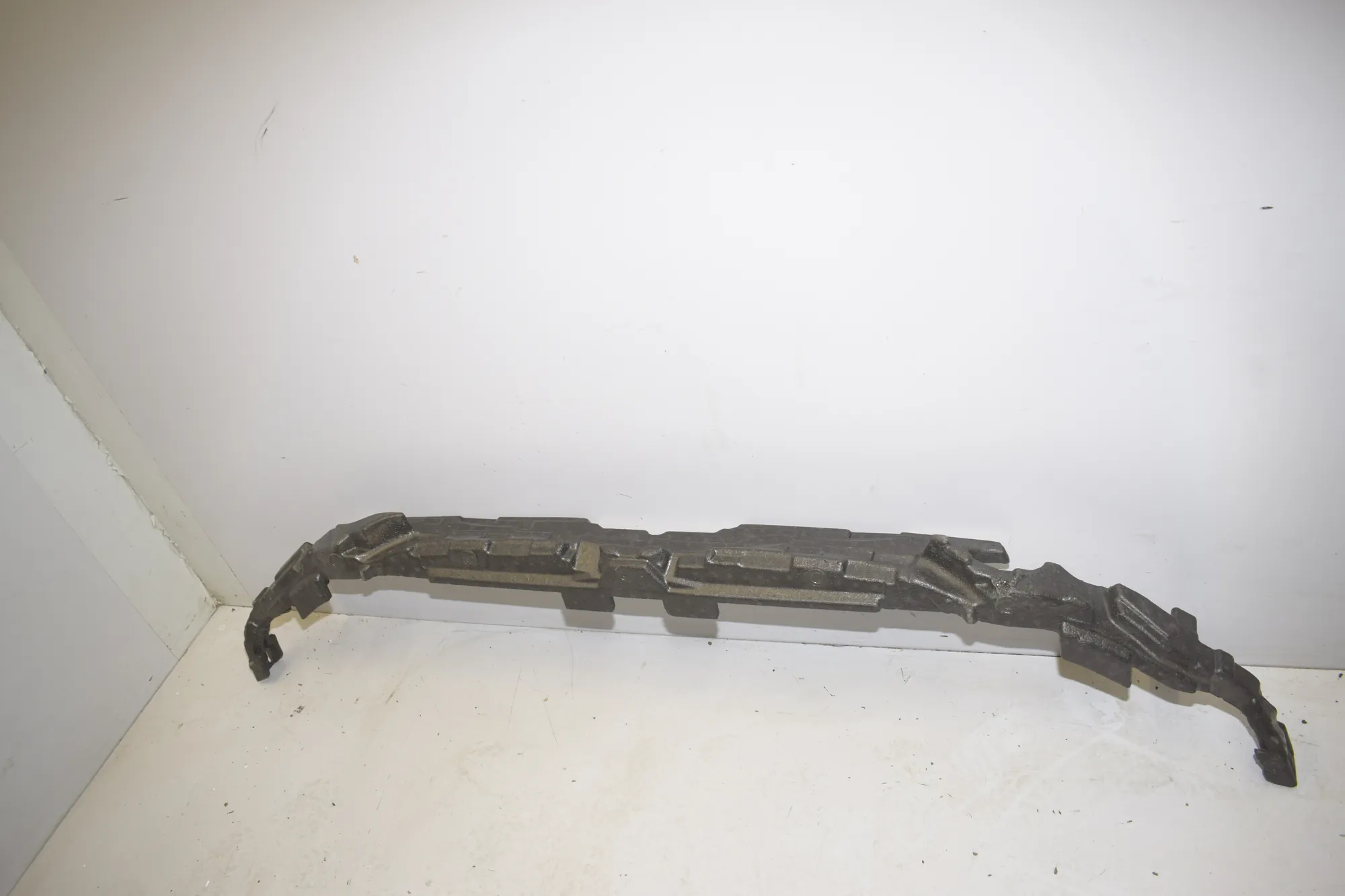 Front Bumper Foam – OEM 5A09B73 · BMW X1 (U11) BMW X1 (U11) BMW X1 (U11) sDrive 18 i 2022 – 2