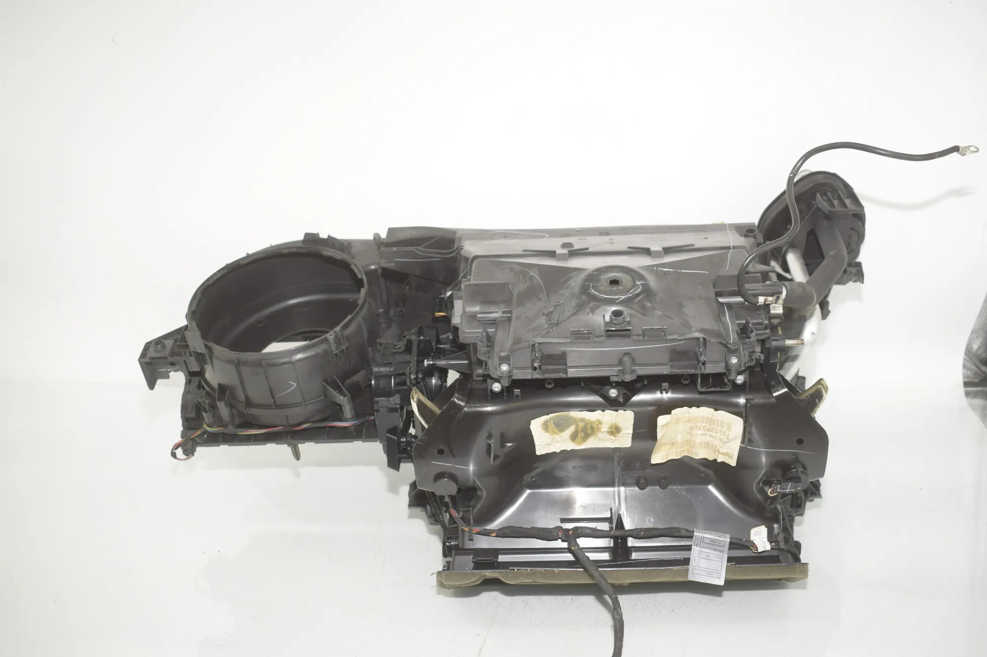 Interior Heater – OEM 9184301 · BMW X3 (F25) BMW X3 (F25) xDrive 30 d 2012 – 3