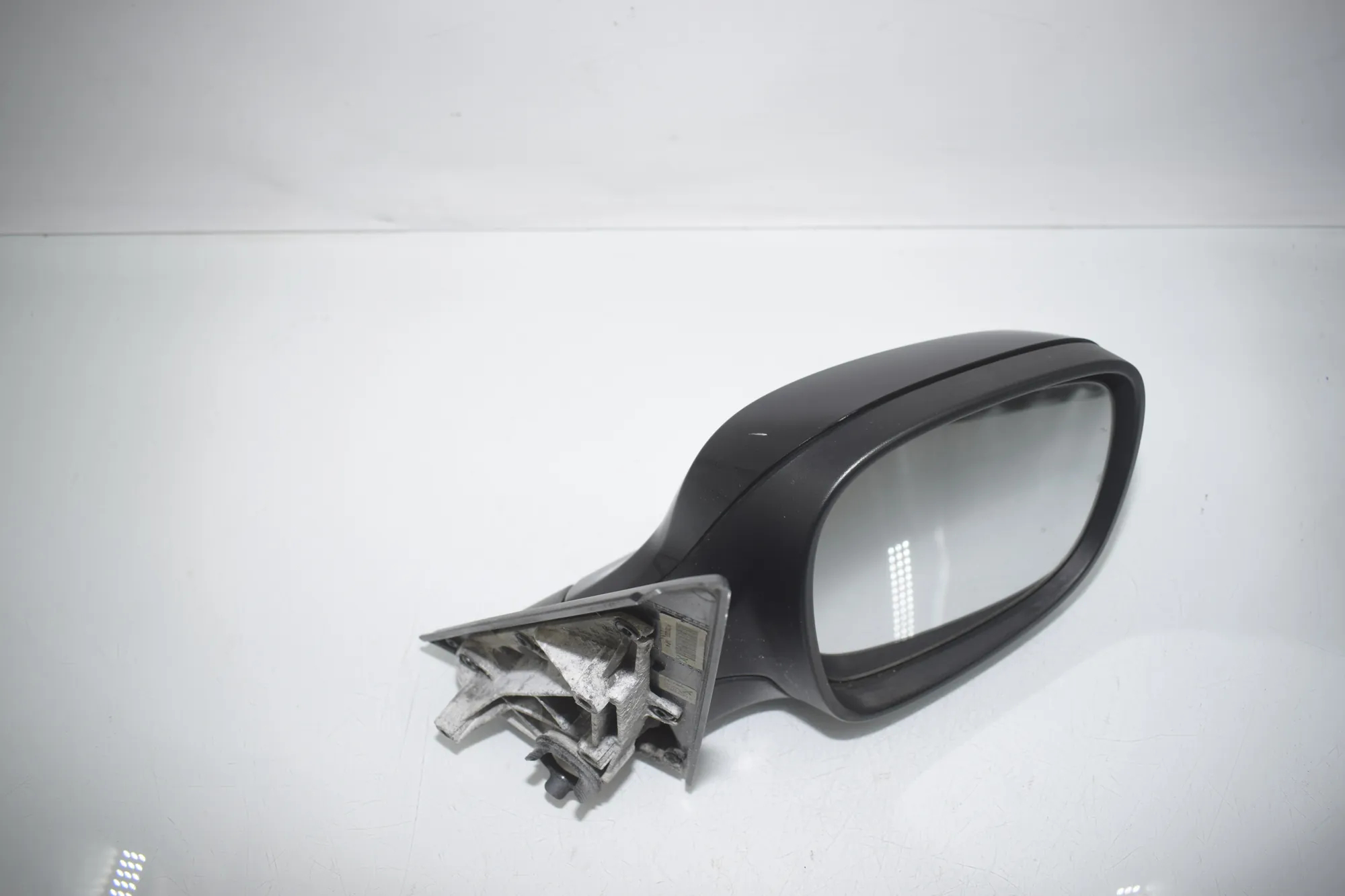 Right Side Wing Mirror – OEM 7264098 · BMW X3 (F25) BMW X3 (F25) xDrive 30 d 2012
