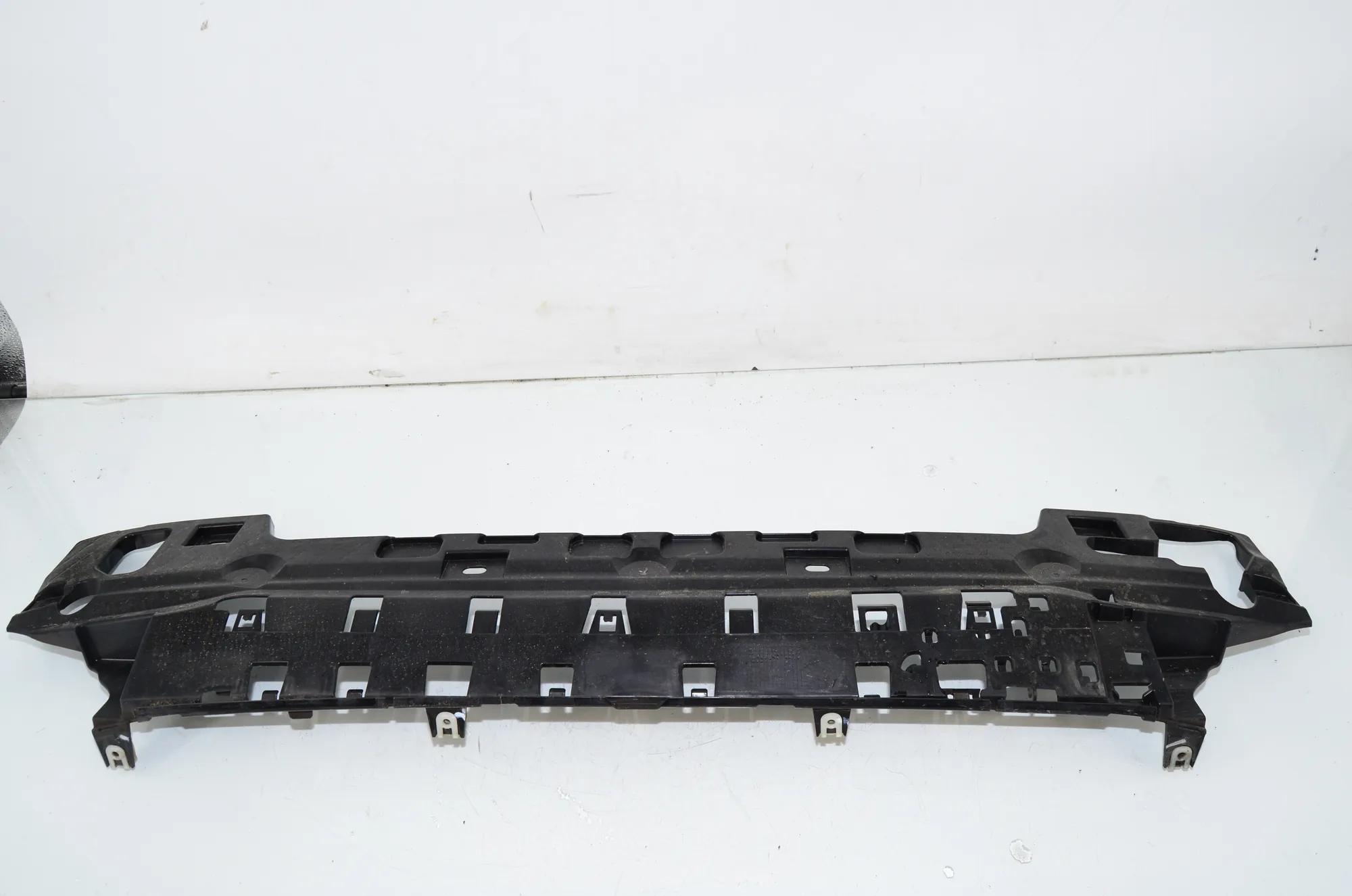 Rear Bumper Middle Bracket – OEM 5A243E0 · BMW 3 Touring (G21) (2019 - -) 320 d Mild-Hybrid 2024
