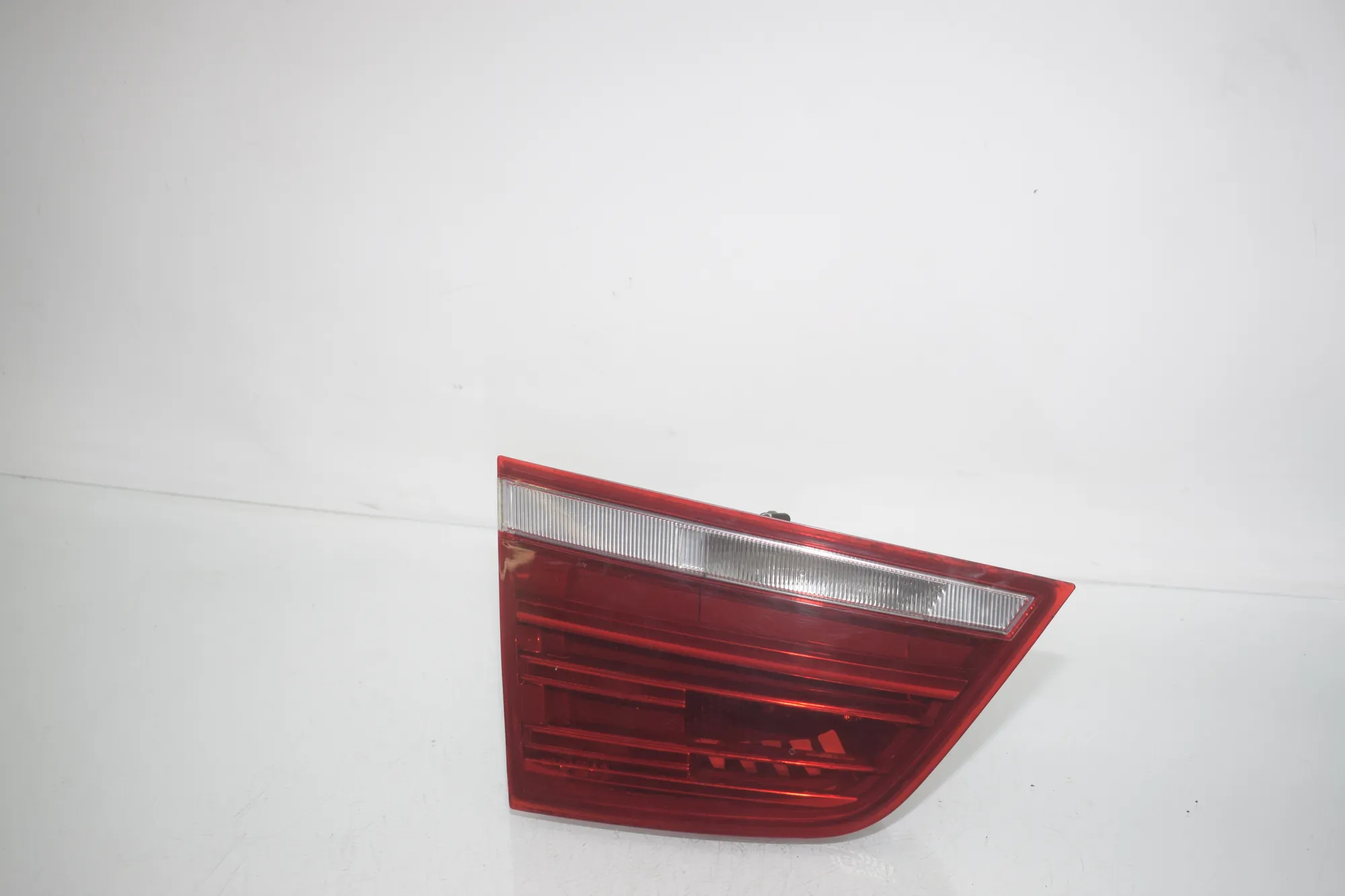 Left Side Tailgate Tail Light – OEM 7217309 · BMW X3 (F25) BMW X3 (F25) xDrive 30 d 2012 – 3