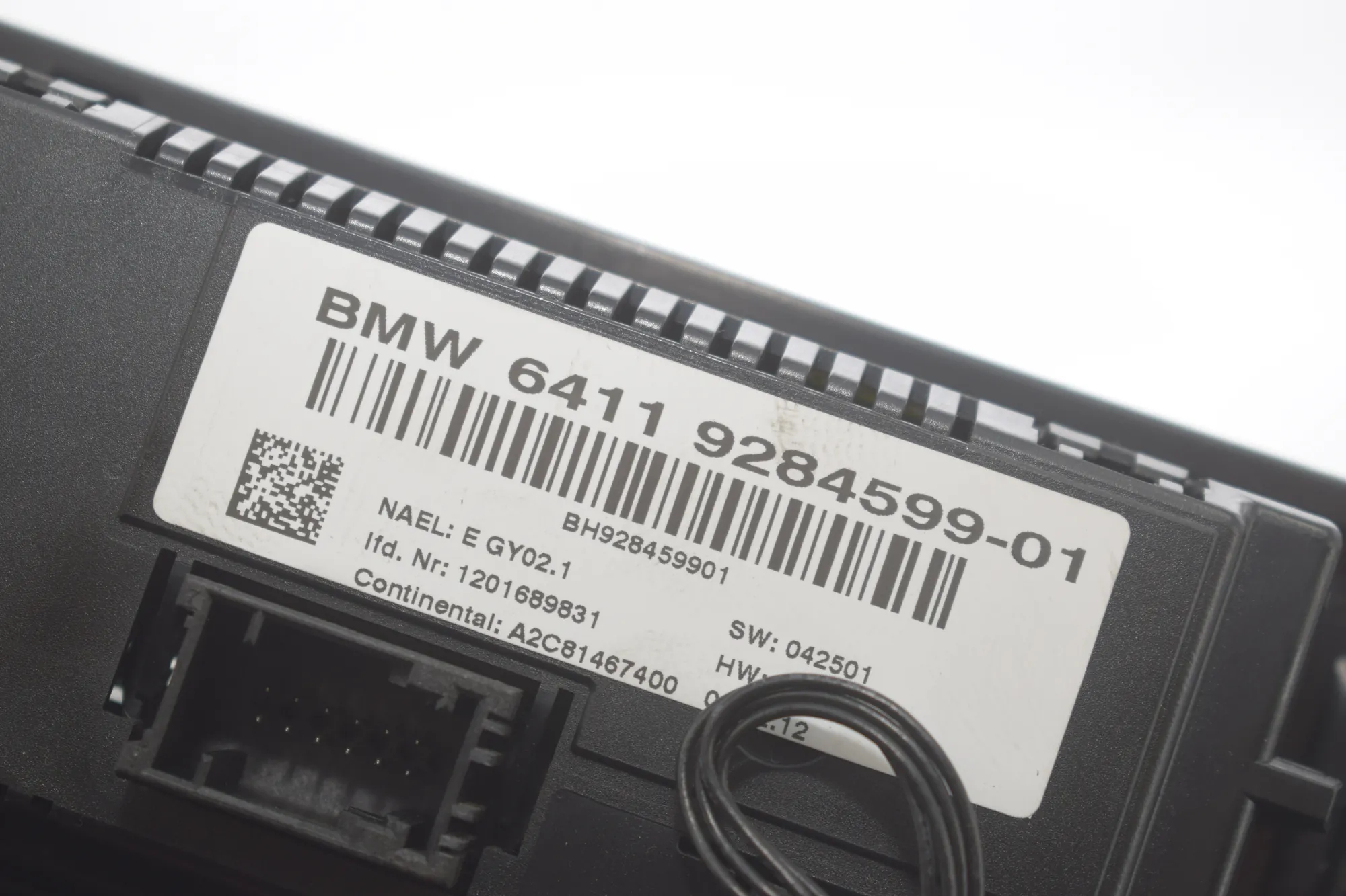 Climate Control Unit – OEM 9284599 · BMW X3 (F25) BMW X3 (F25) xDrive 30 d 2012 – 4