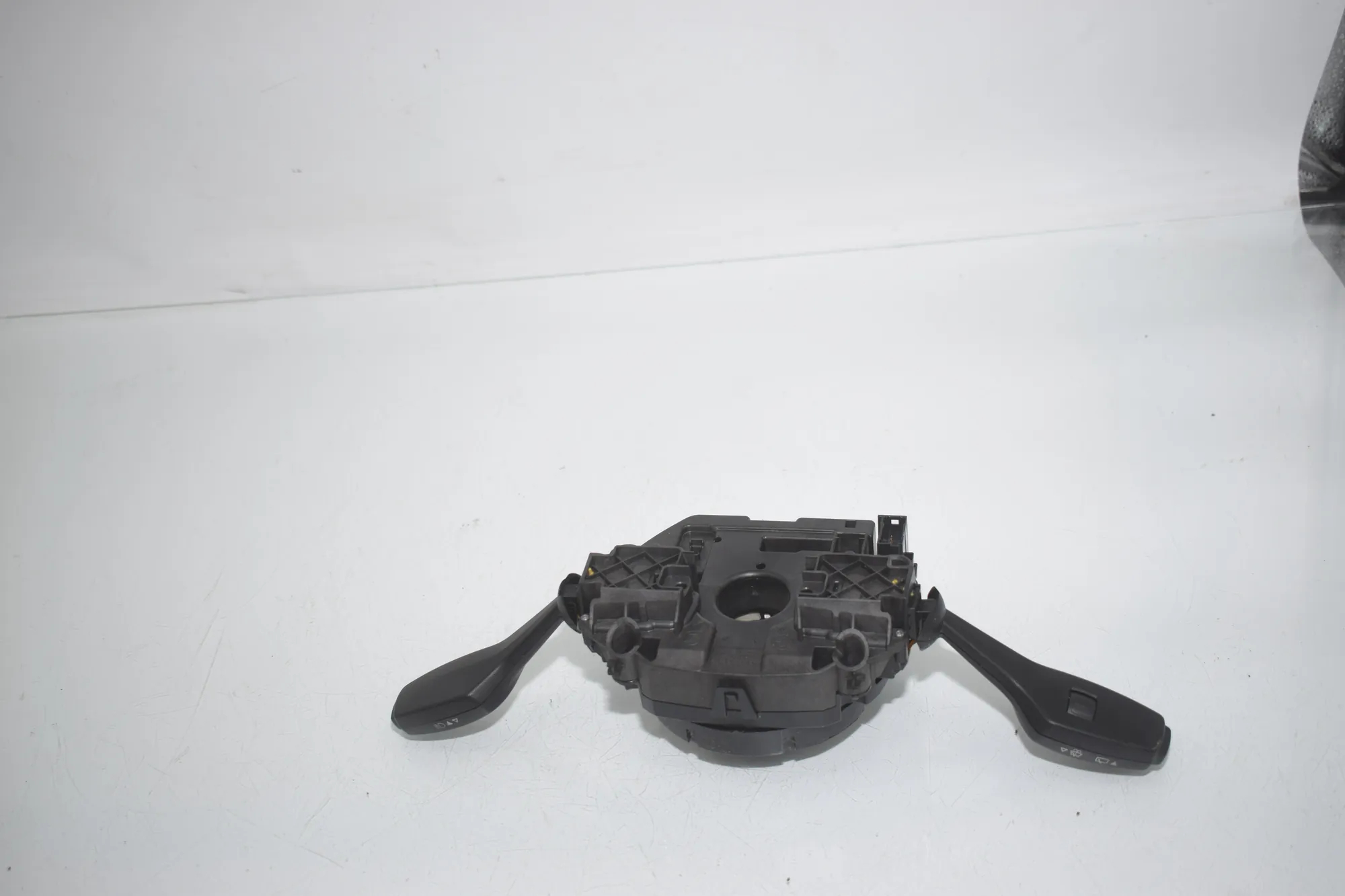 Indicator Wiper Stalk Switch – OEM 9253754 · BMW X3 (F25) BMW X3 (F25) xDrive 30 d 2012 – 3
