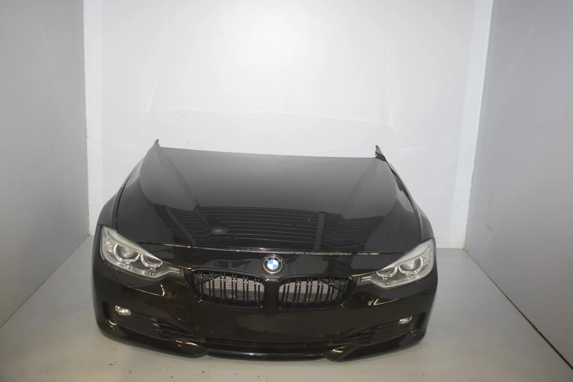 Front – OEM 8672104 · BMW 3 (F30, F80) BMW 3 (F30, F80) 320 i 2012 – 3
