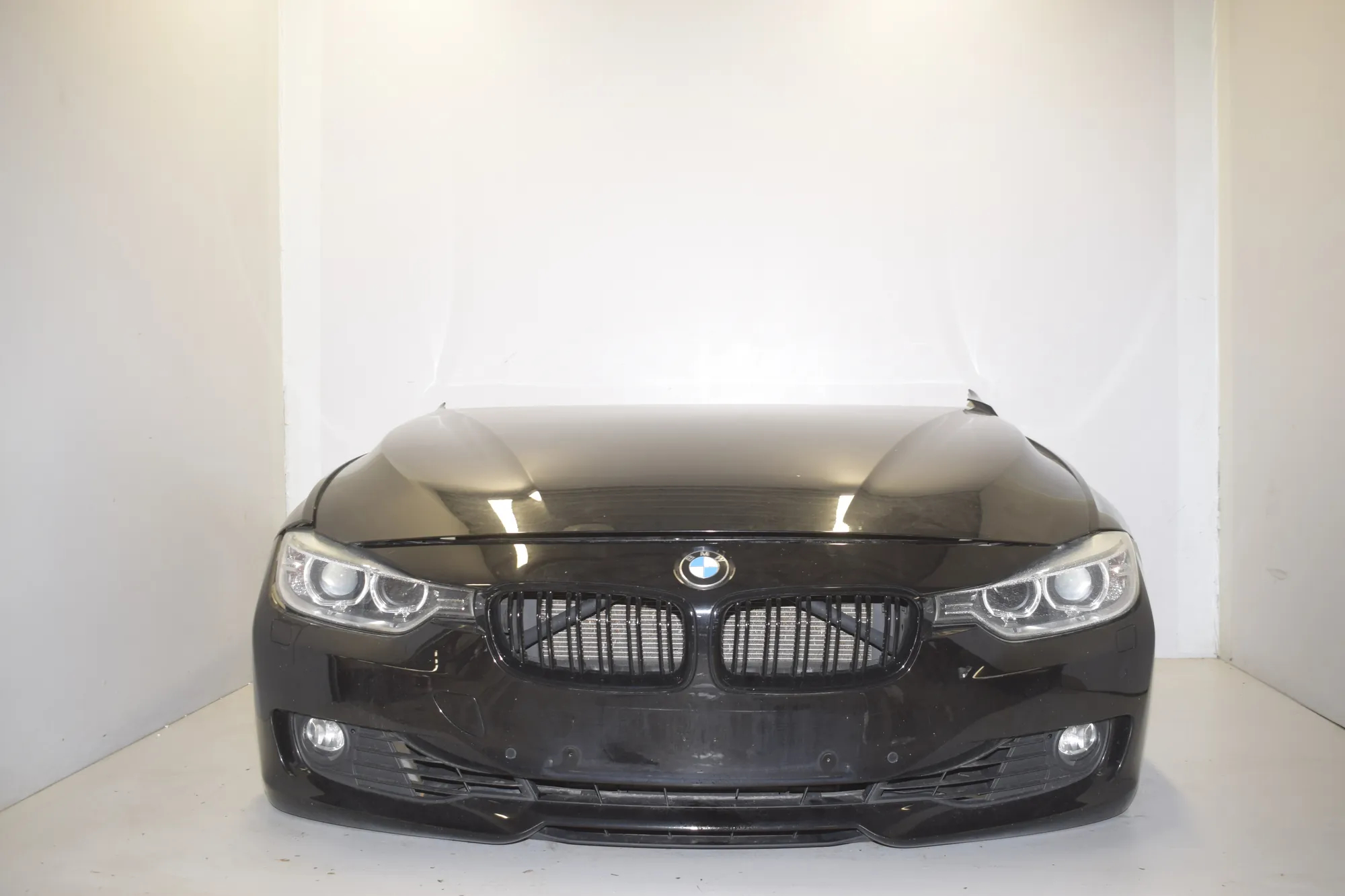 Front – OEM 8672104 · BMW 3 (F30, F80) BMW 3 (F30, F80) 320 i 2012 – 10