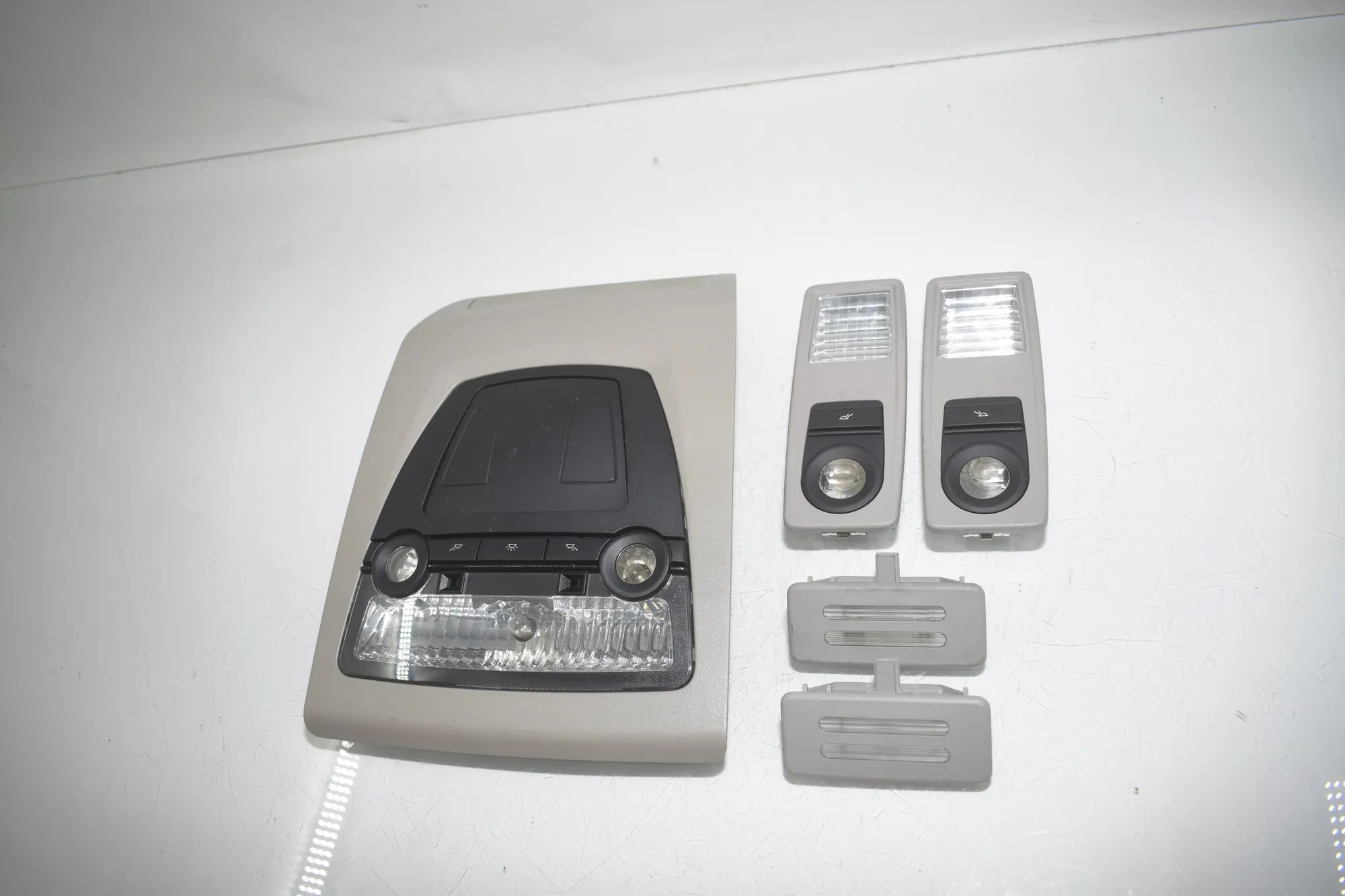 Interior Lighting – OEM 9224268 · BMW X3 (F25) BMW X3 (F25) xDrive 30 d 2012 – 2