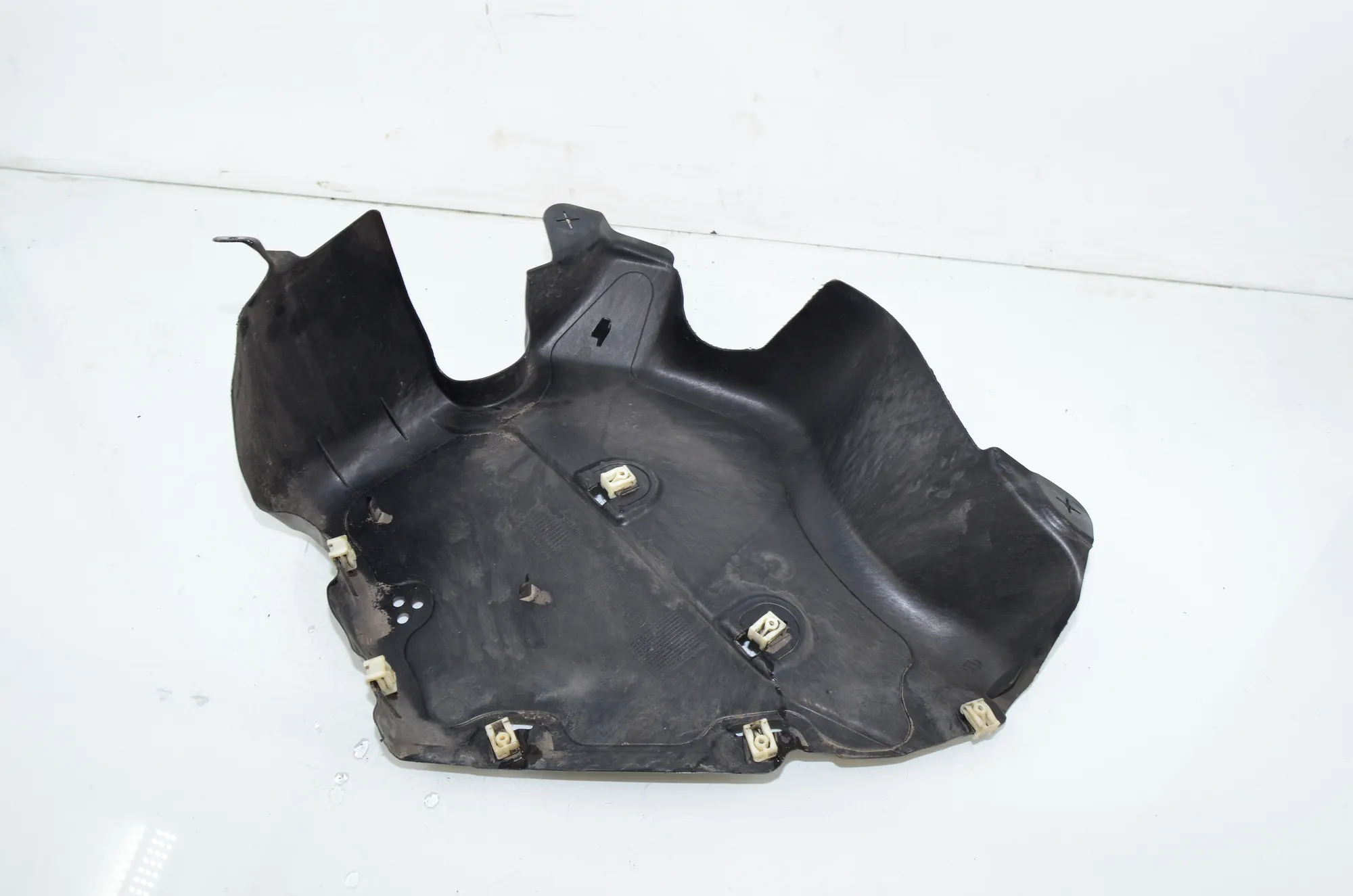 Rear Left Underbody Cover – OEM 7447185 · BMW 3 Touring (G21) (2019 - -) 320 d Mild-Hybrid 2024 – 3